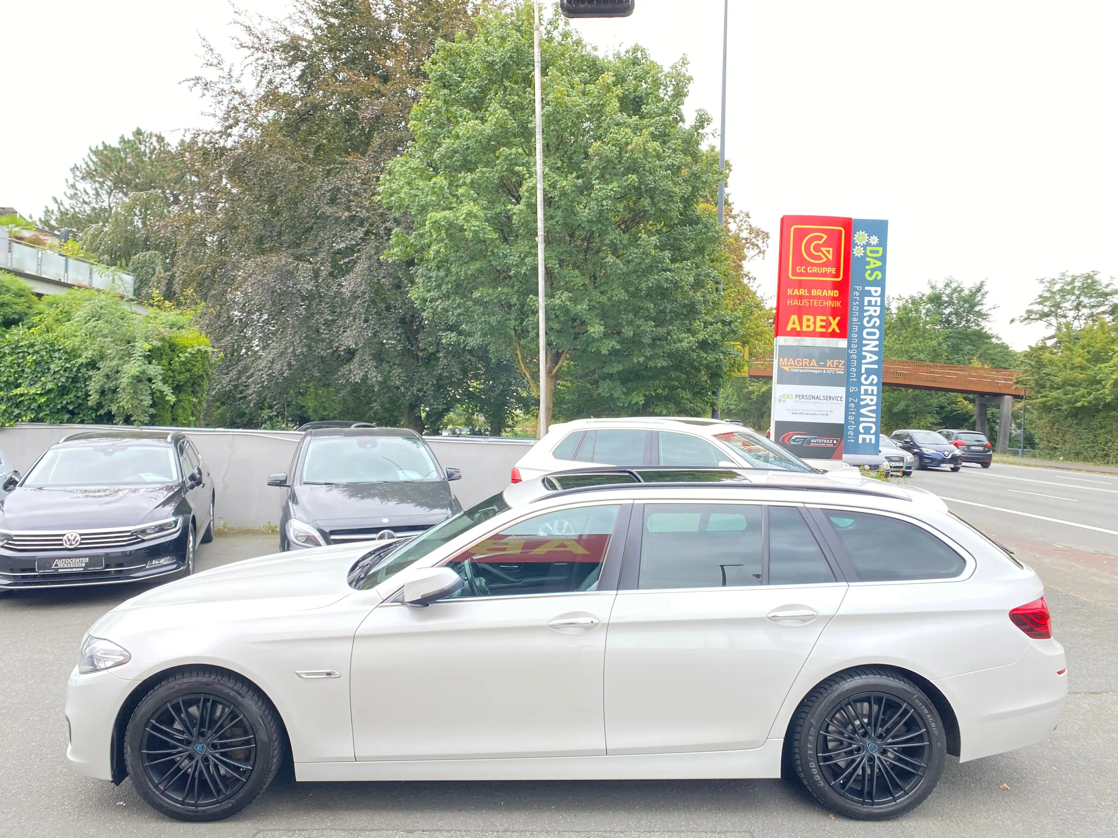 BMW 525 525d Touring Automatik HUD KAMERA XENON LEDER NAVI — photo 7