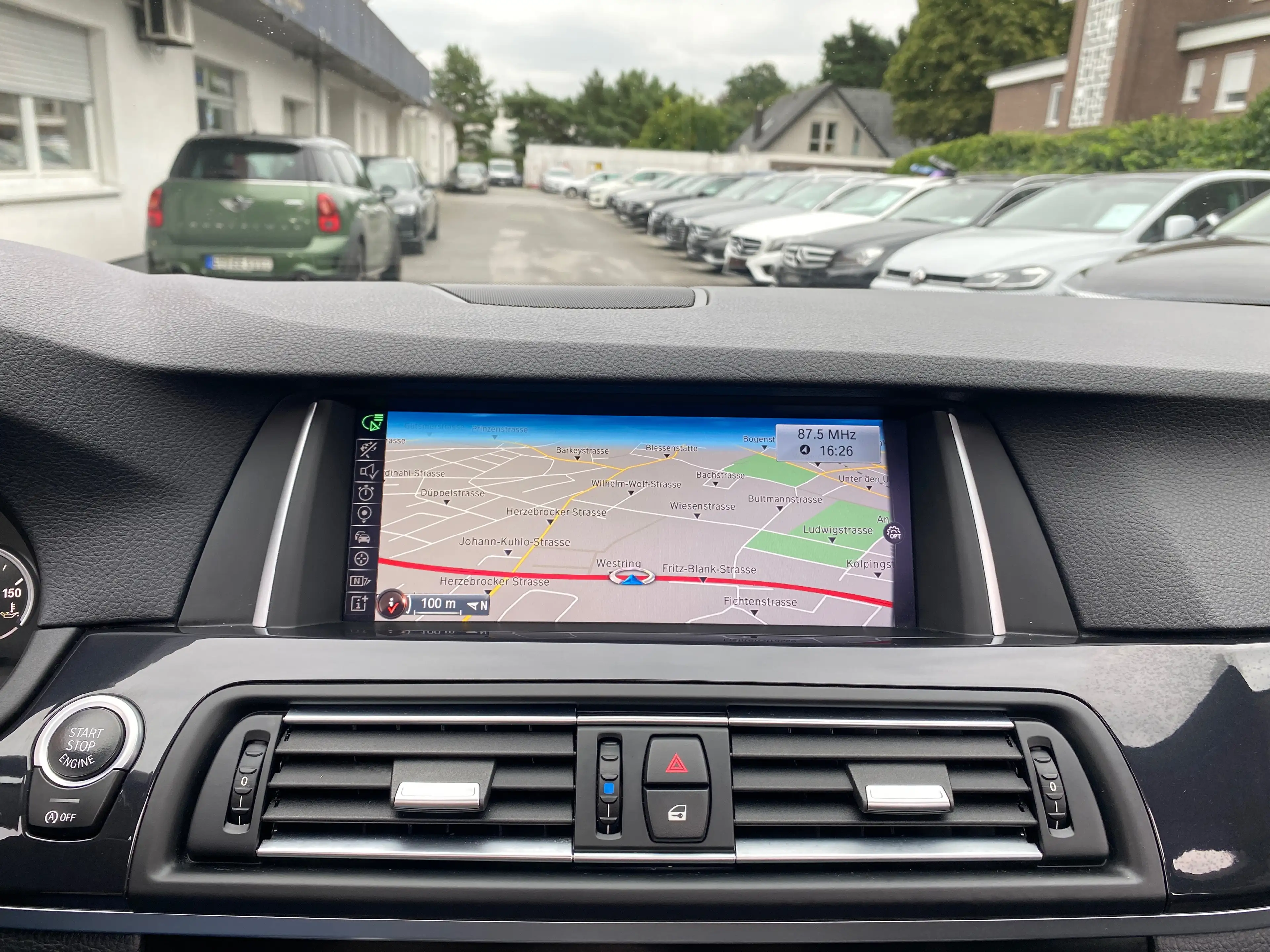 BMW 525 525d Touring Automatik HUD KAMERA XENON LEDER NAVI — photo 15