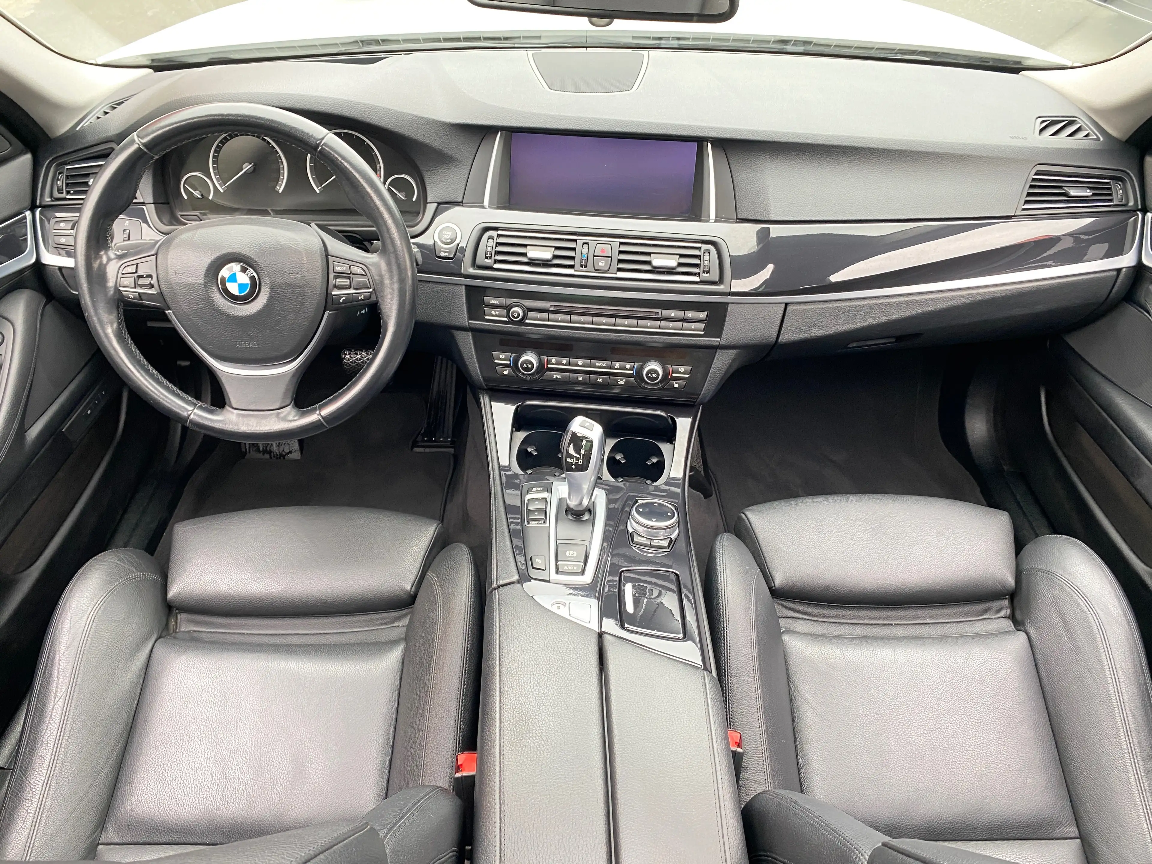 BMW 525 525d Touring Automatik HUD KAMERA XENON LEDER NAVI — photo 13