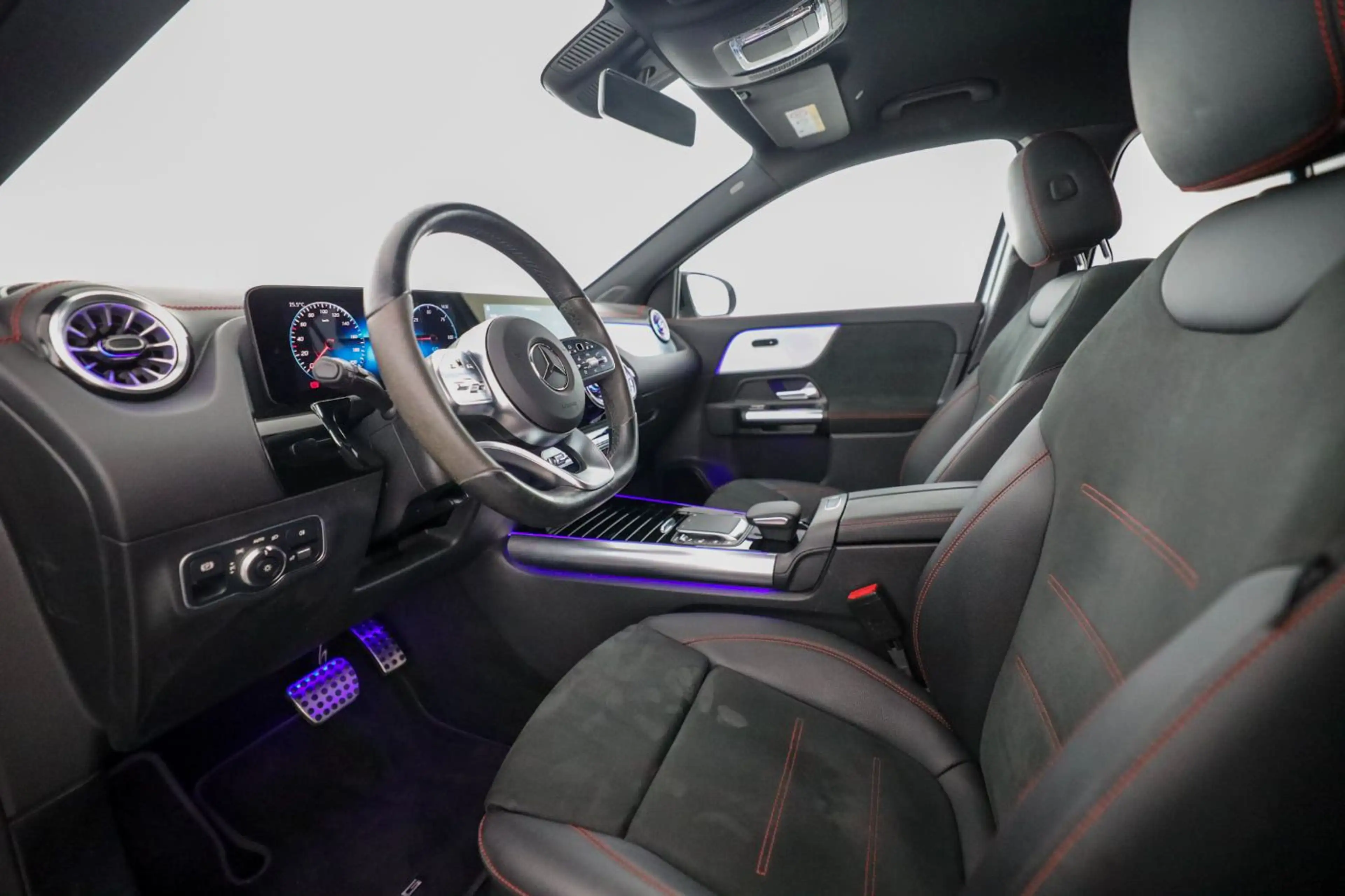 Mercedes-Benz EQA 250 Rückfahrkamera, Night Paket, AMG- Line, Totwinkel — photo 8