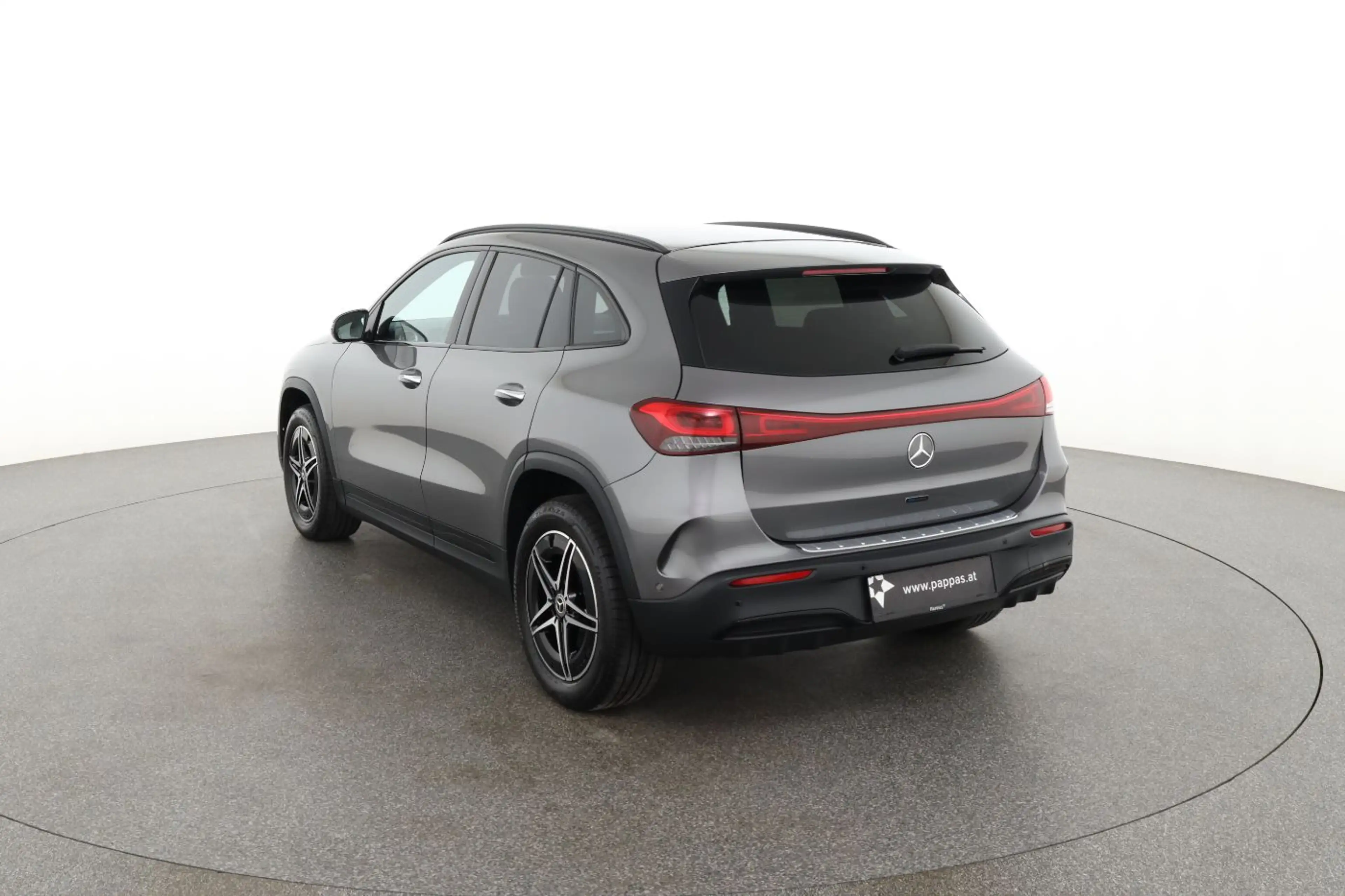 Mercedes-Benz EQA 250 Rückfahrkamera, Night Paket, AMG- Line, Totwinkel — photo 6