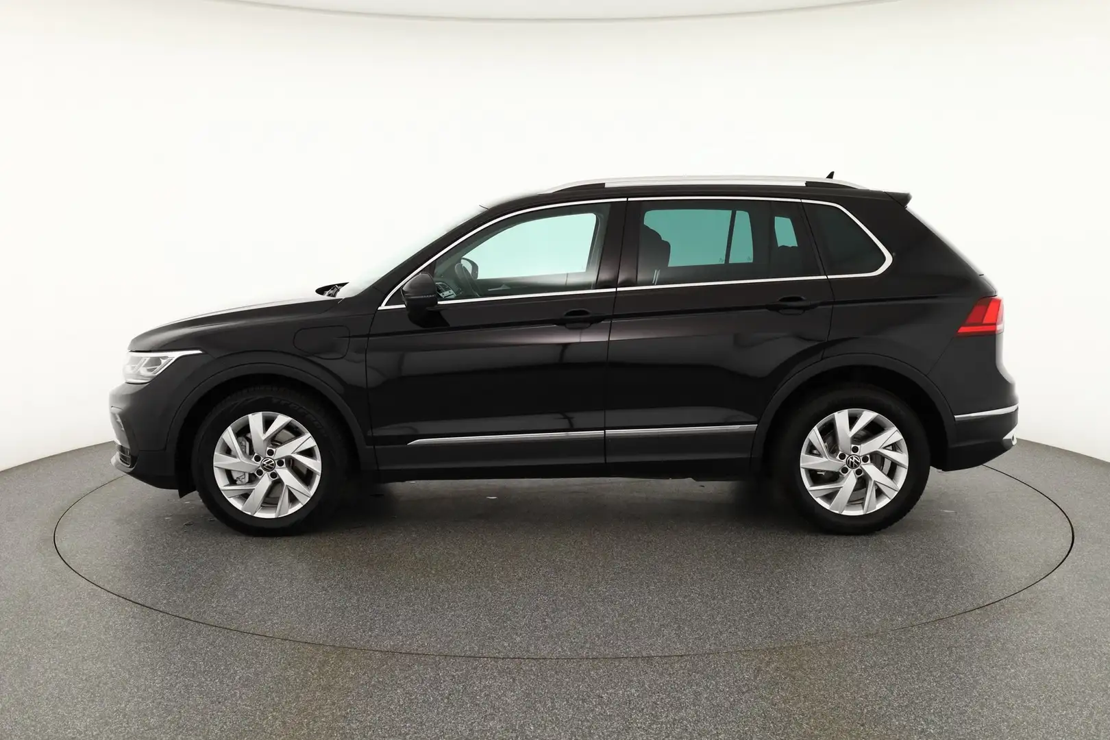 Volkswagen Tiguan 1.4 TSI eHybrid Elegance Head-Up ACC Navi Schwarz - 2