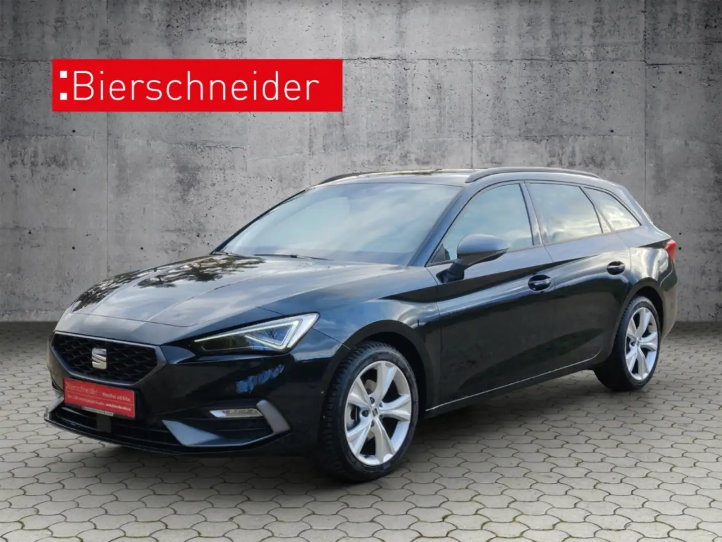 SEAT Leon Sportstourer 1.5 TSI DSG FR MATRIX LED NAVI ACC SH Schwarz - 1
