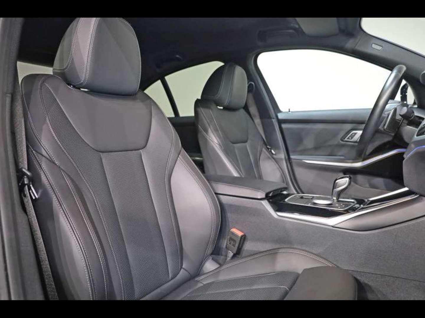 BMW Série 3 318i Luxury Line - 2022 - Joinsteer - #13