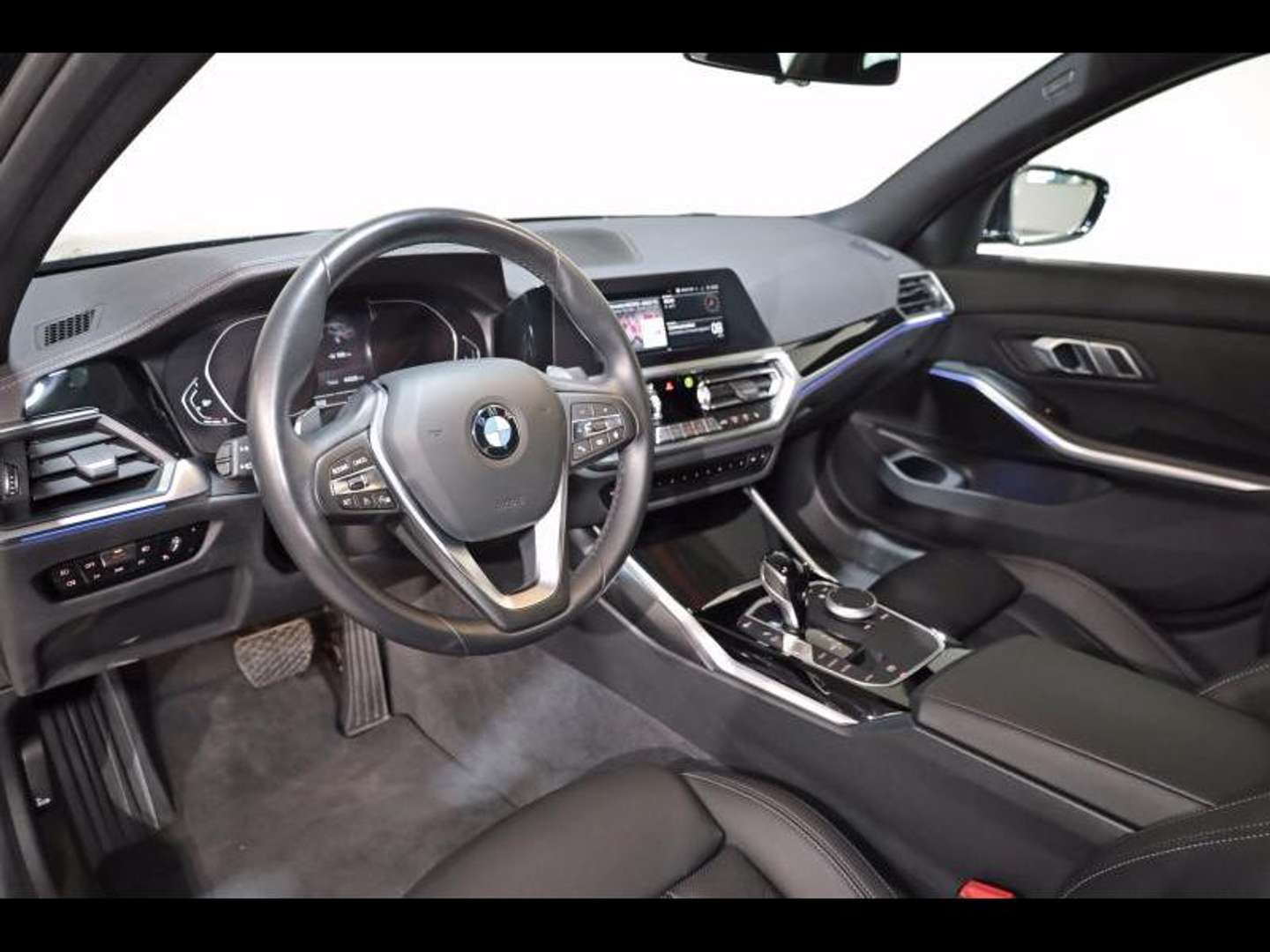 BMW Série 3 318i Luxury Line - 2022 - Joinsteer - #5