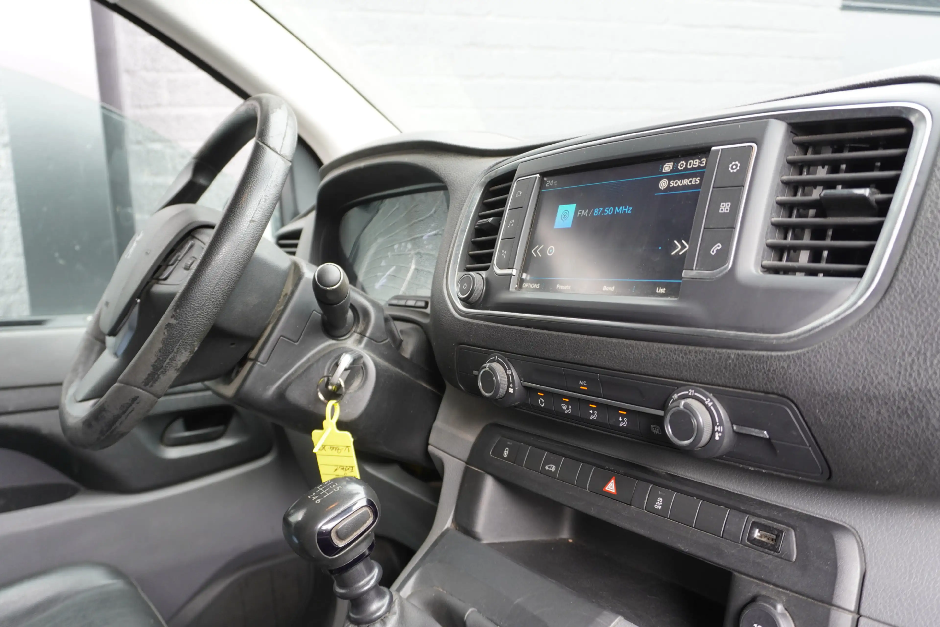 Peugeot Expert 2.0 BlueHDI 122PK L2 EURO 6 - Airco - Navi - Cruis — photo 3