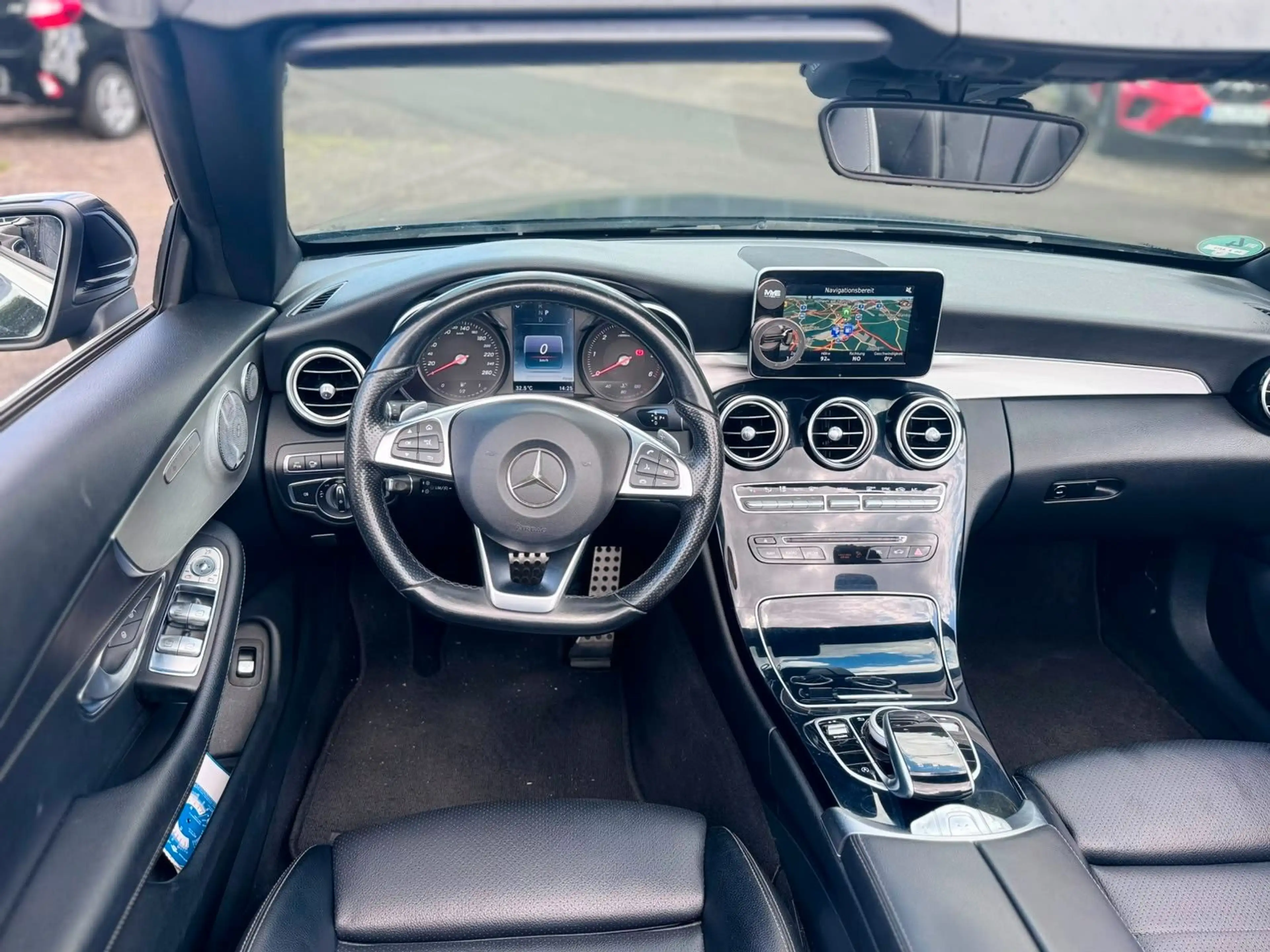 Mercedes-Benz C 220 Cabrio 360°K. Burmester Led Facelift AMG — photo 15