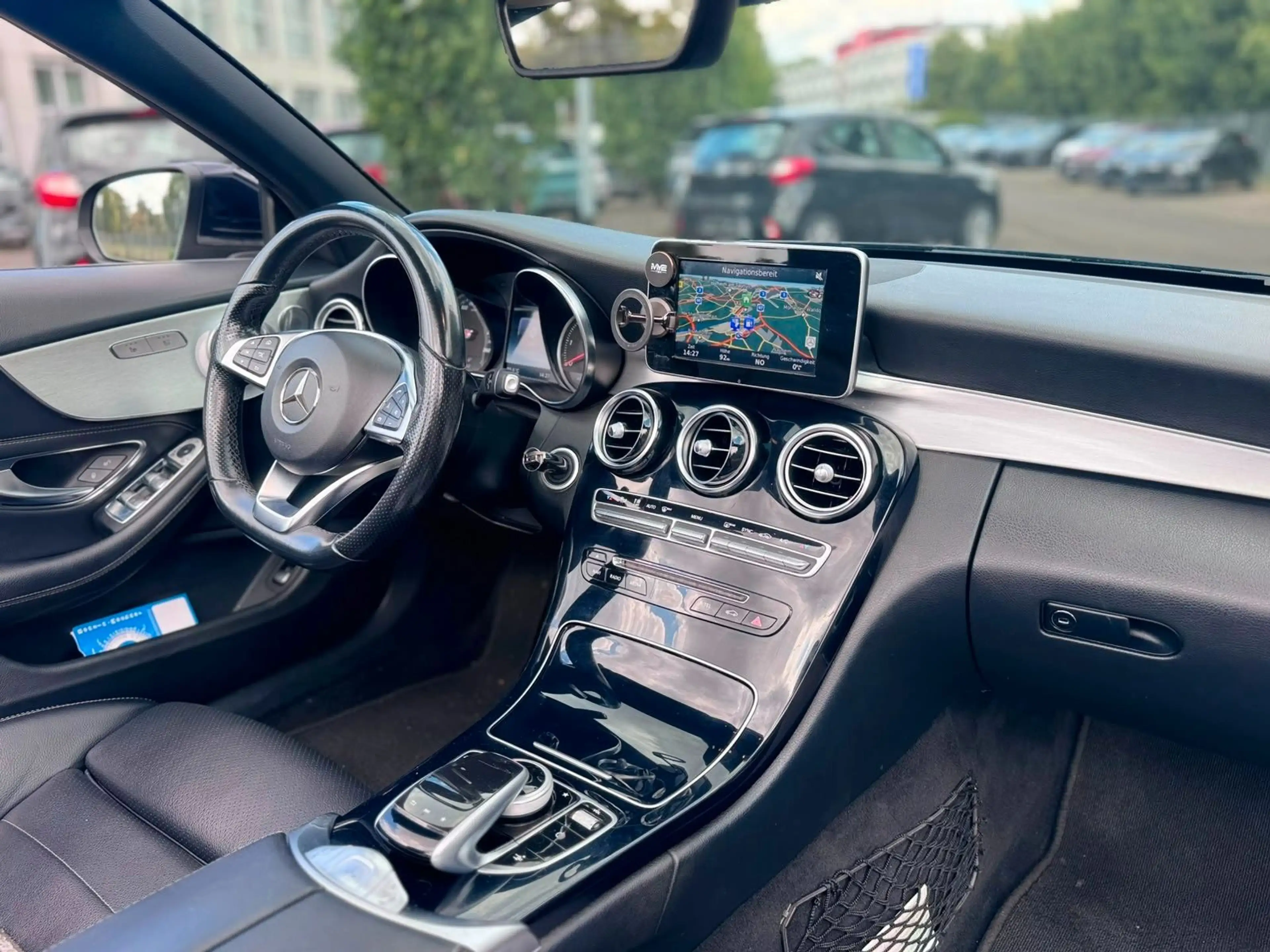 Mercedes-Benz C 220 Cabrio 360°K. Burmester Led Facelift AMG — photo 17