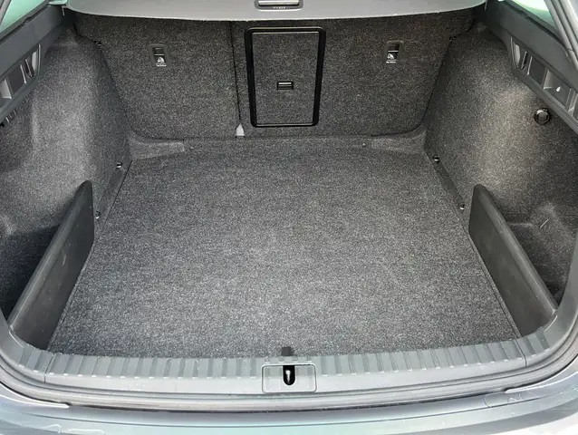 Skoda Octavia view 8