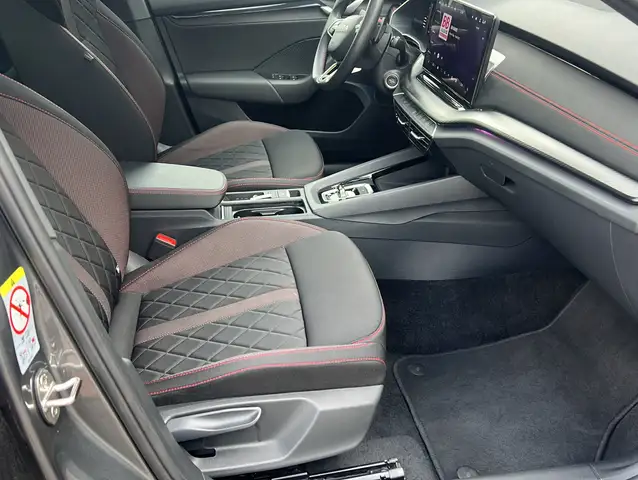 Skoda Octavia view 13