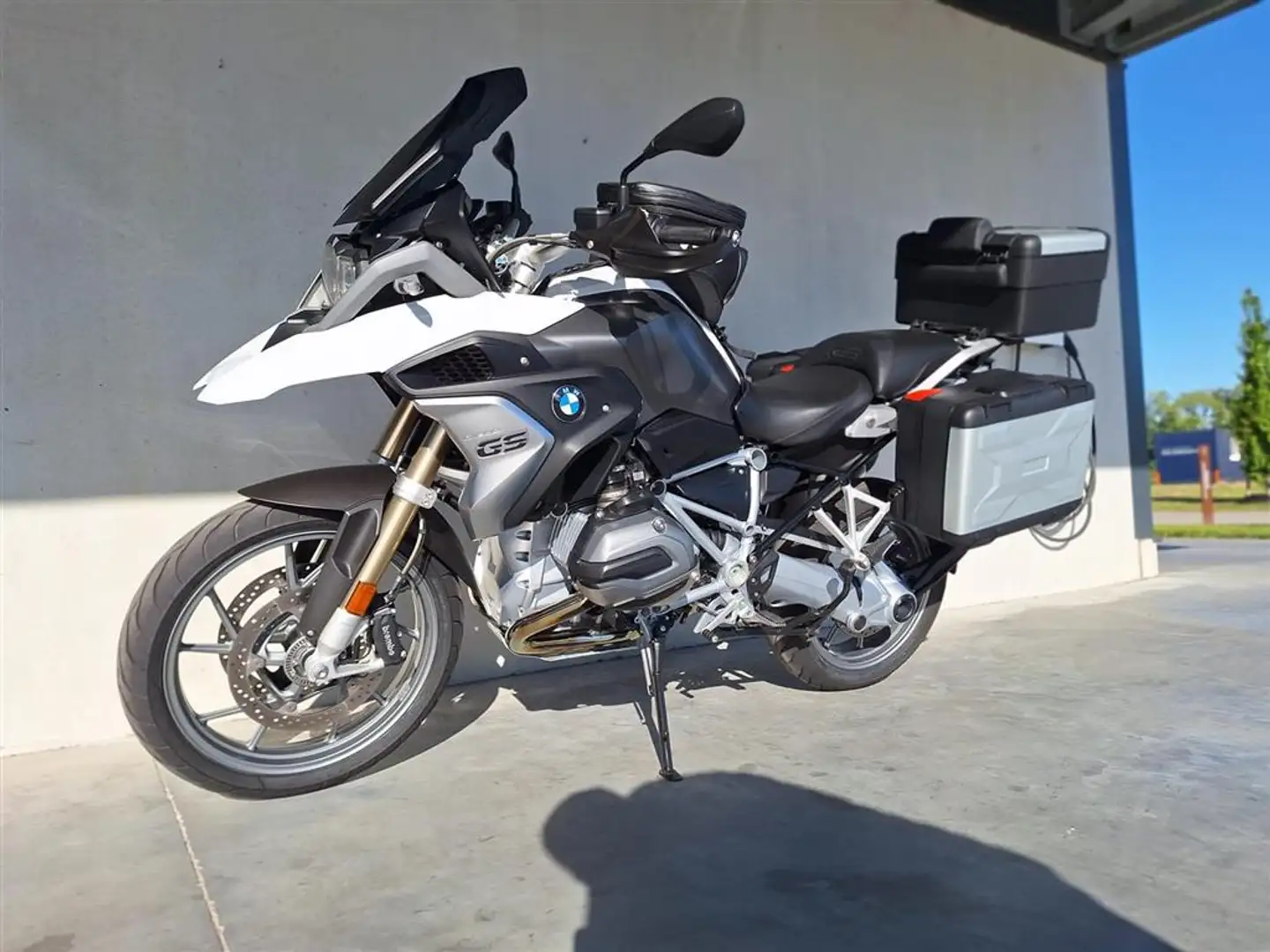 BMW R 1200 GS 0 - 1