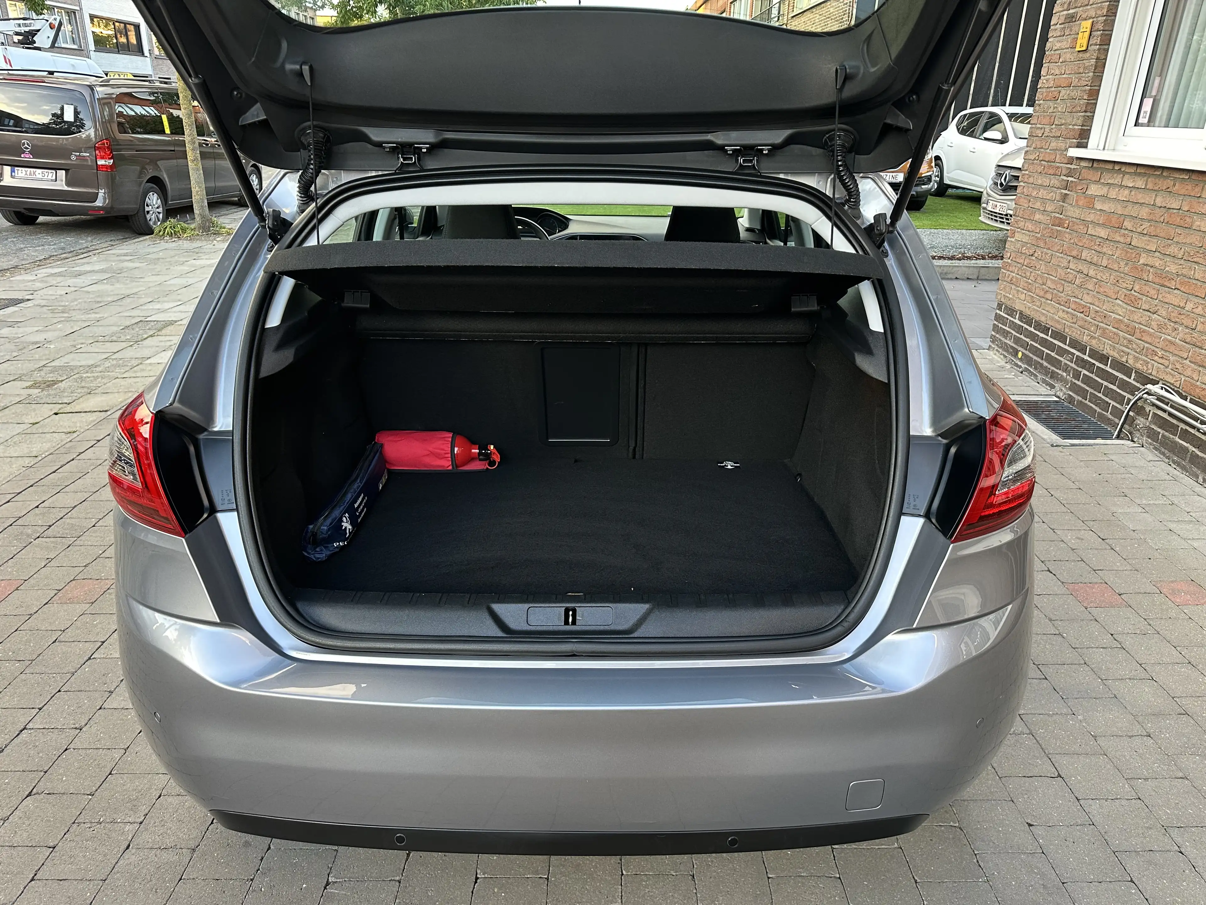 Peugeot 308 1.2i Automaat! Nieuwstaat*Airco*Navi*Garantie! — photo 15