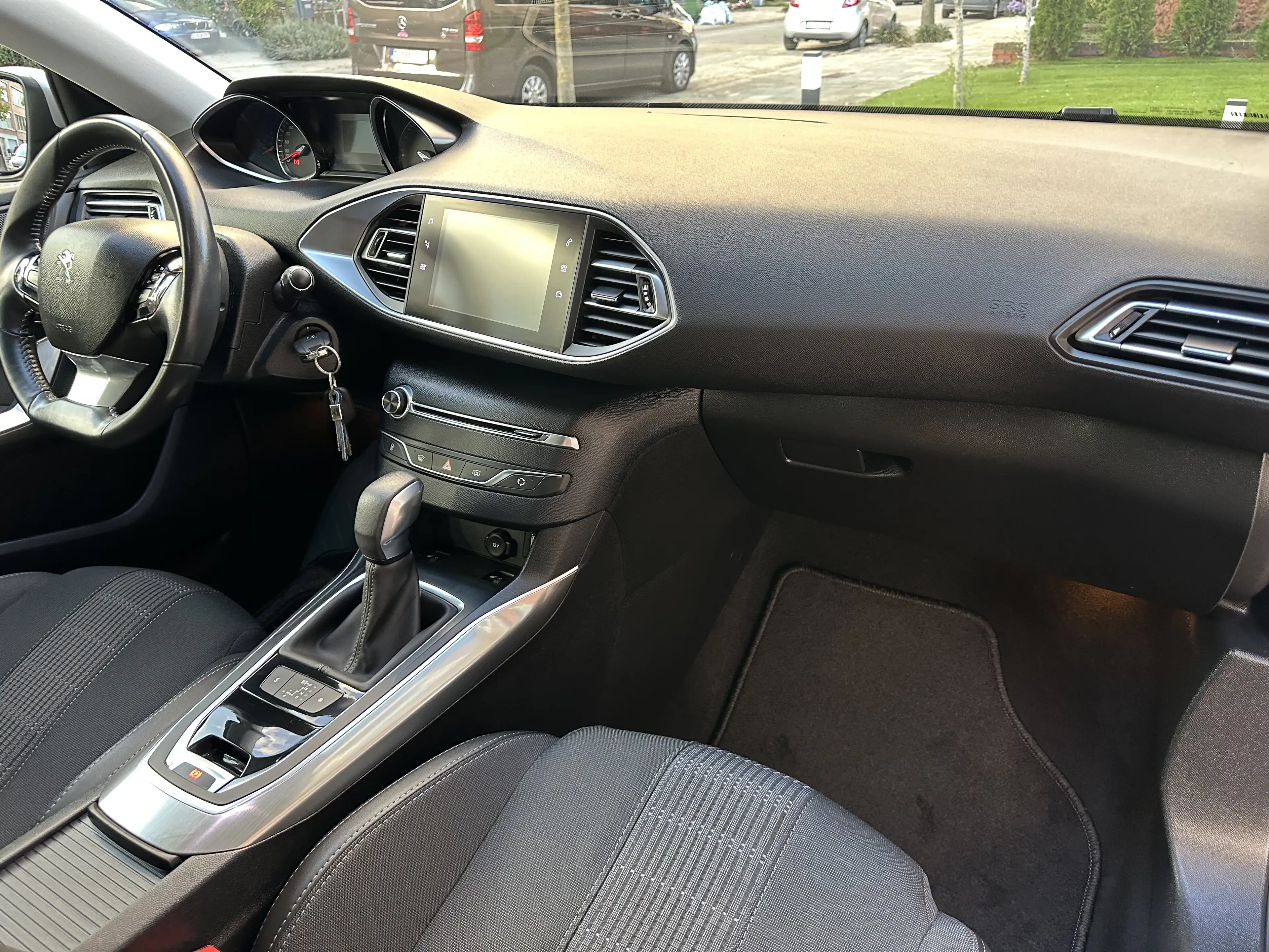 Peugeot 308 1.2i Automaat! Nieuwstaat*Airco*Navi*Garantie! — photo 10