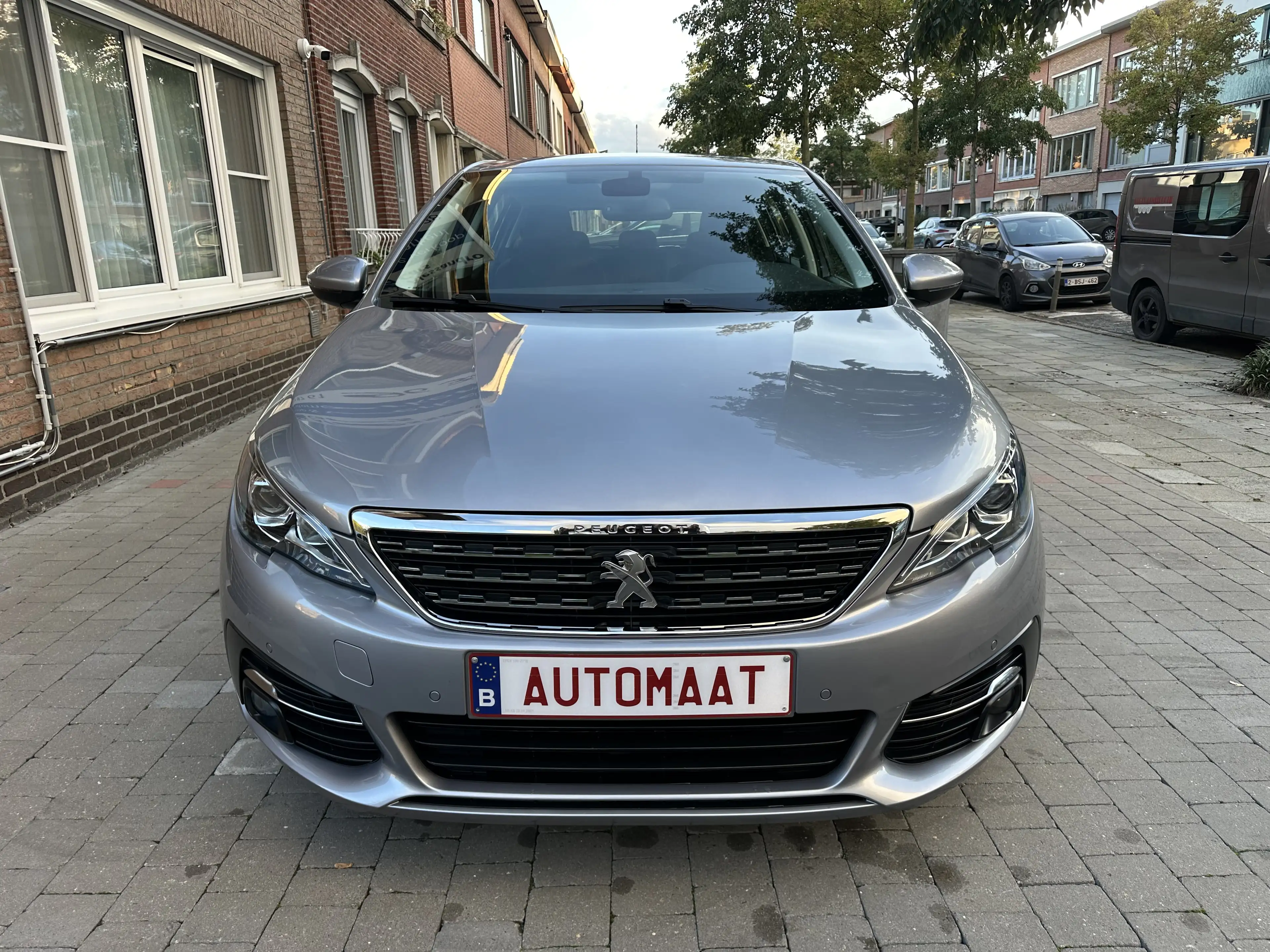 Peugeot 308 1.2i Automaat! Nieuwstaat*Airco*Navi*Garantie! — photo 7