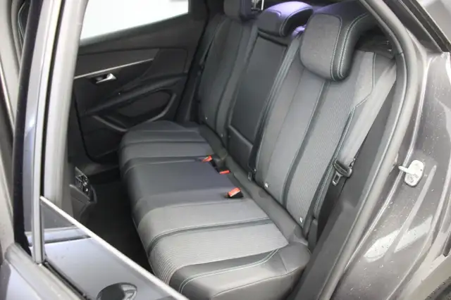 Peugeot 3008 view 10