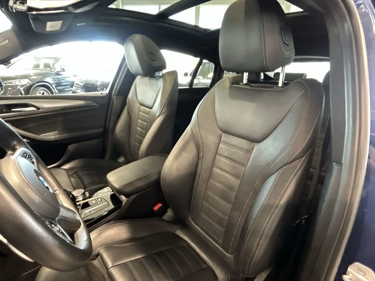 BMW X4 снимка BMW X4