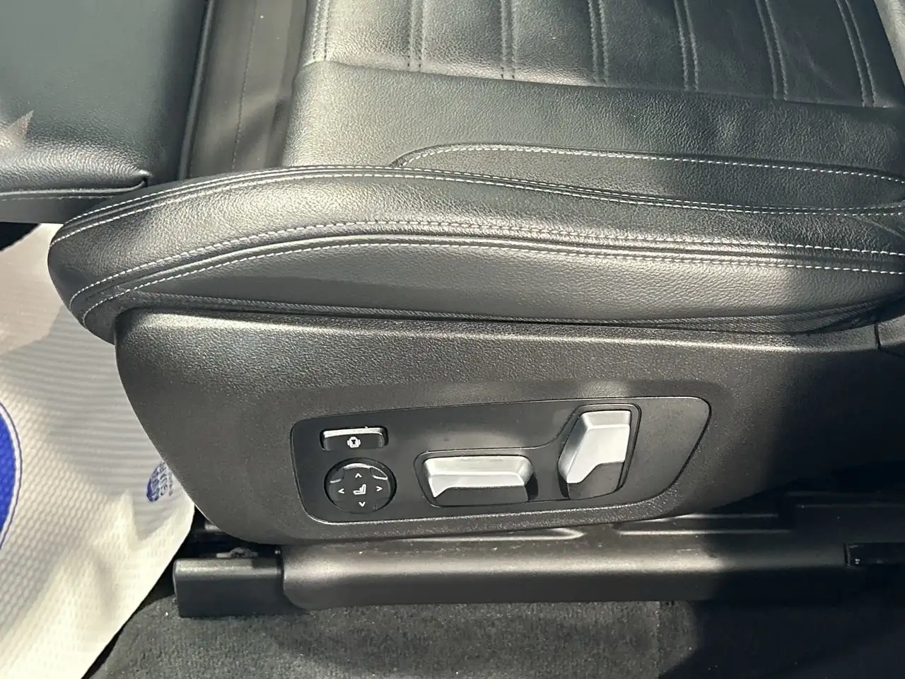 BMW X4 снимка BMW X4