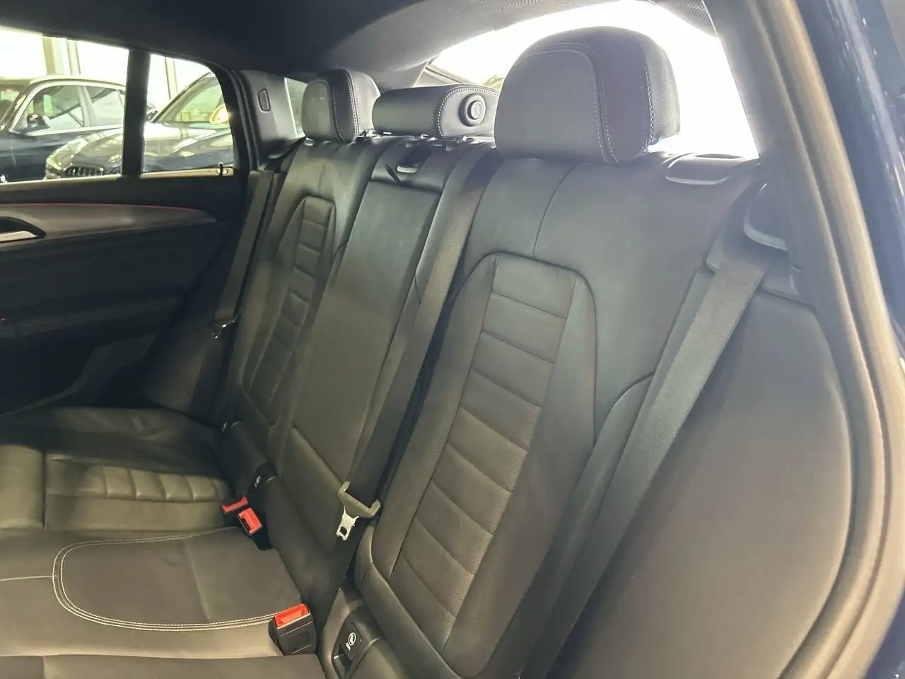 BMW X4 снимка BMW X4