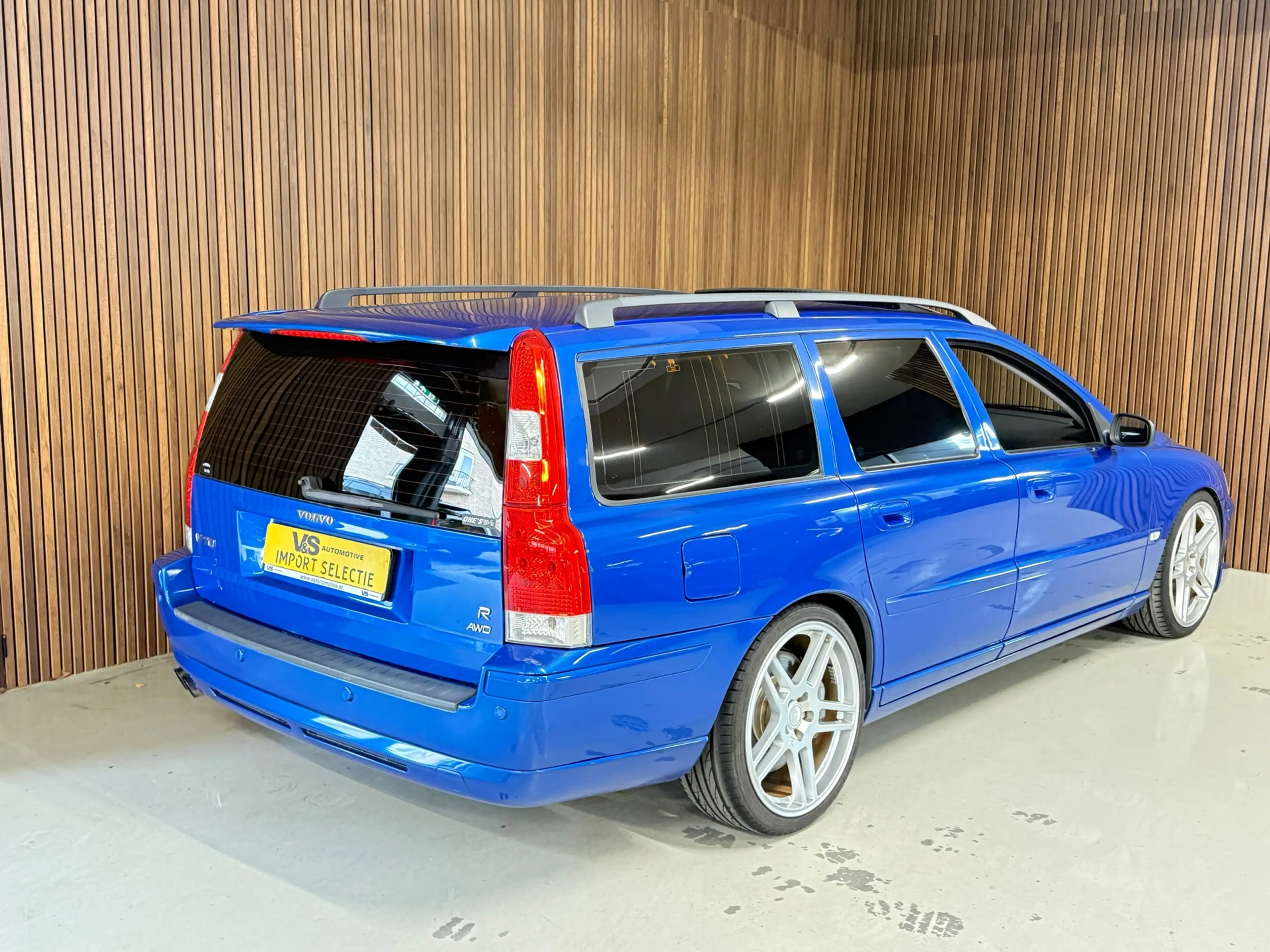Volvo V70 2.5 R - Sonic Blue — photo 9
