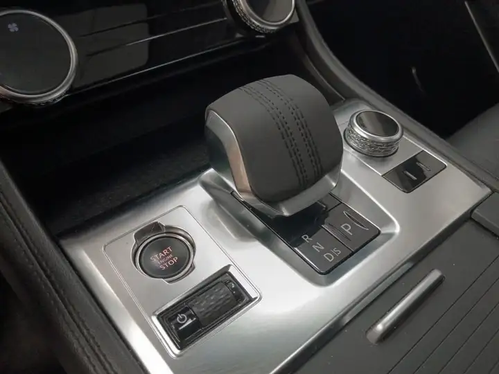 Jaguar F-Pace 2023, foto 14