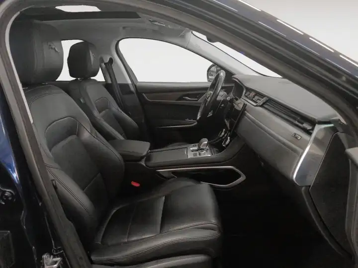 Jaguar F-Pace 2023, foto 11