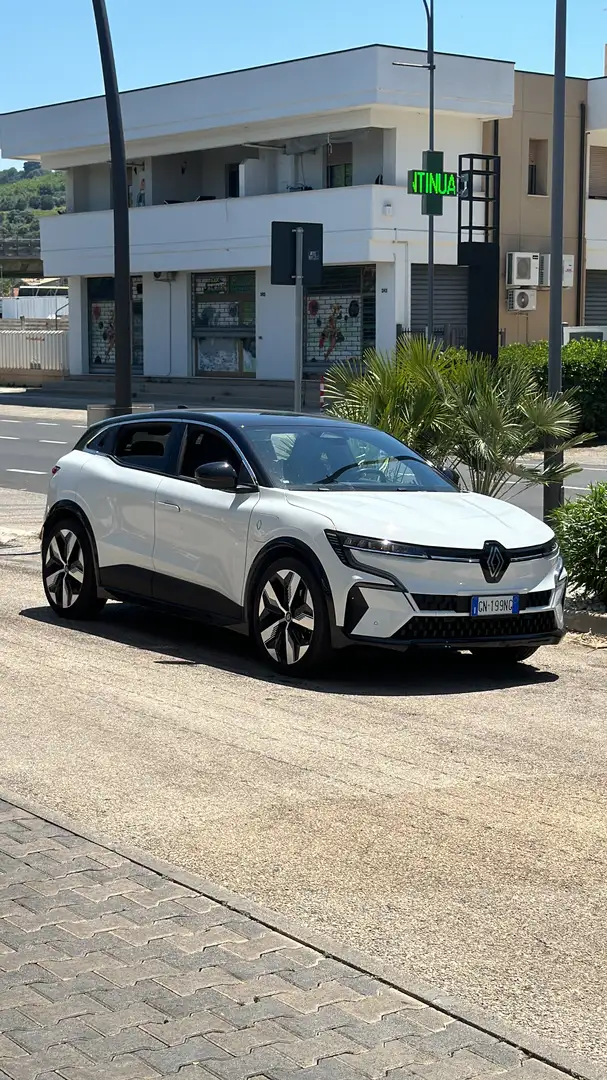 Renault Megane E-Tech megane e tech tecno 220cv optimum charge 22kw - 2