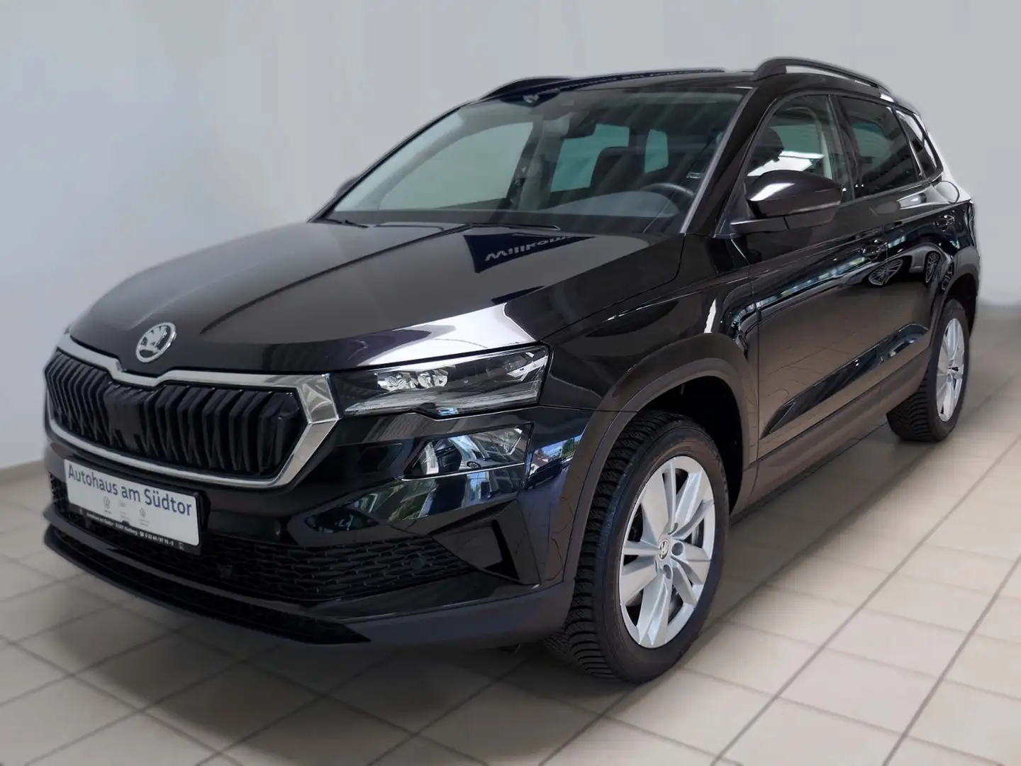 Skoda Karoq Selection 1.5 TSI | LED RFK ACC Schwarz - 2