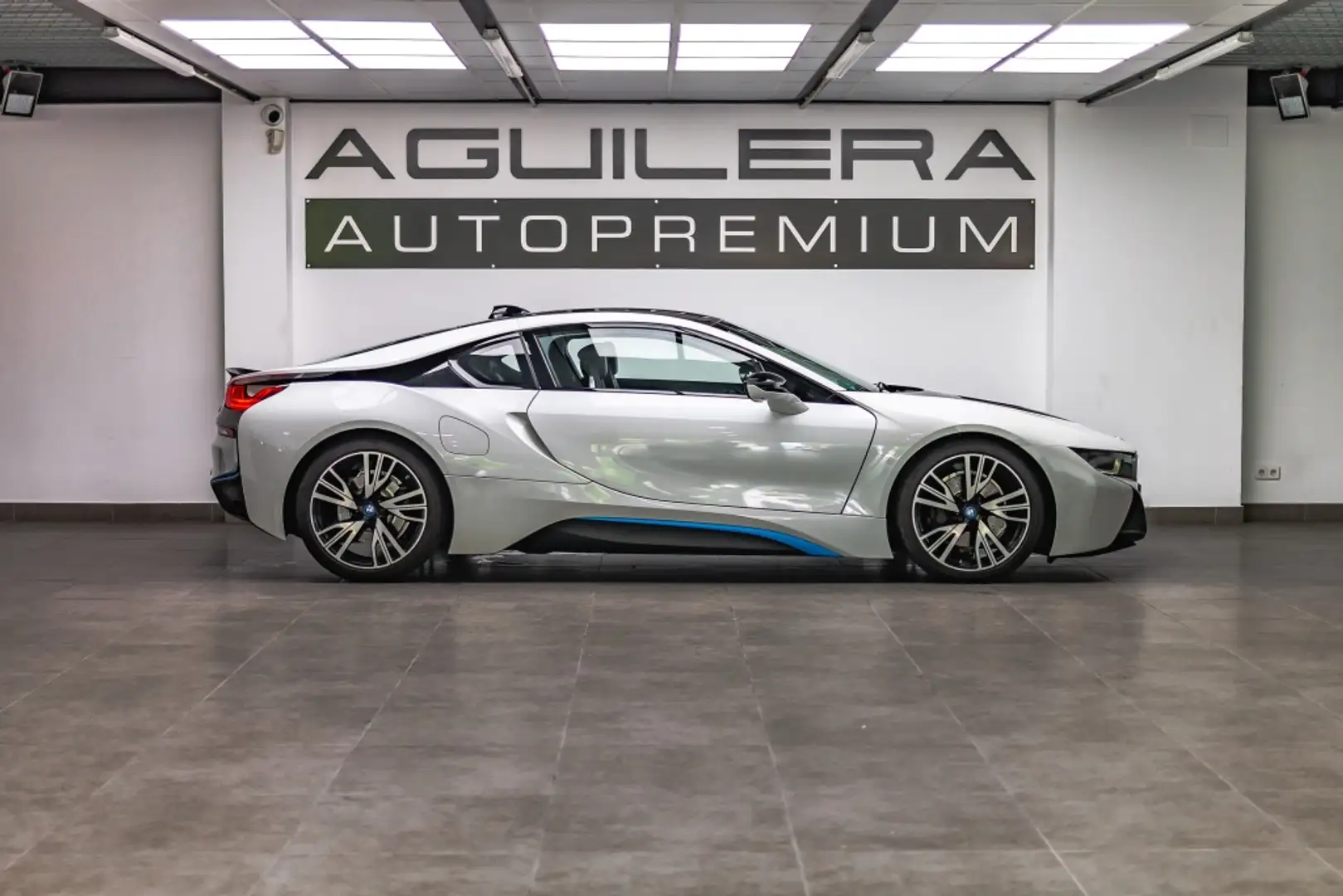 BMW i8 Blanco - 2