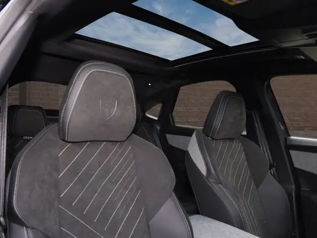 Peugeot 3008 view 12