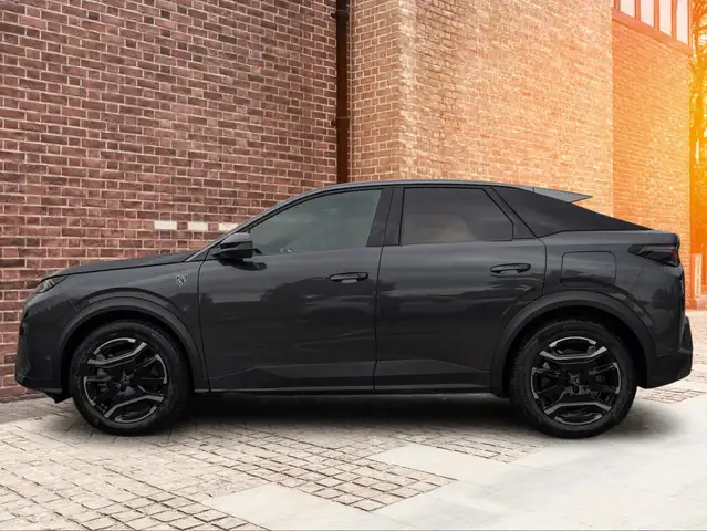 Peugeot 3008 view 3