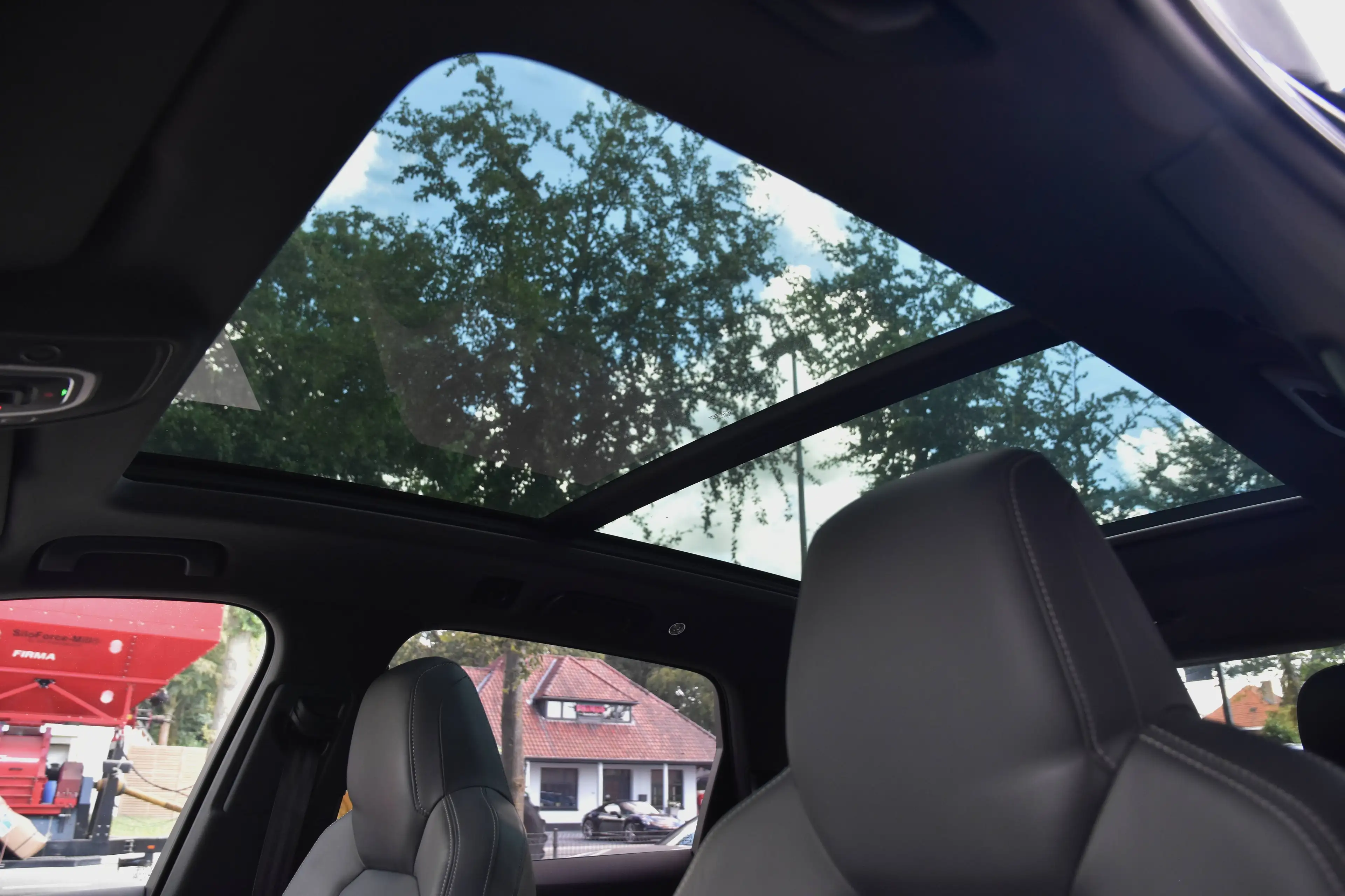 Audi SQ7 4.0 TFSi V8 QUATTRO TIPTRONIC *** GOODWOOD GREEN PEARL *** — photo 15