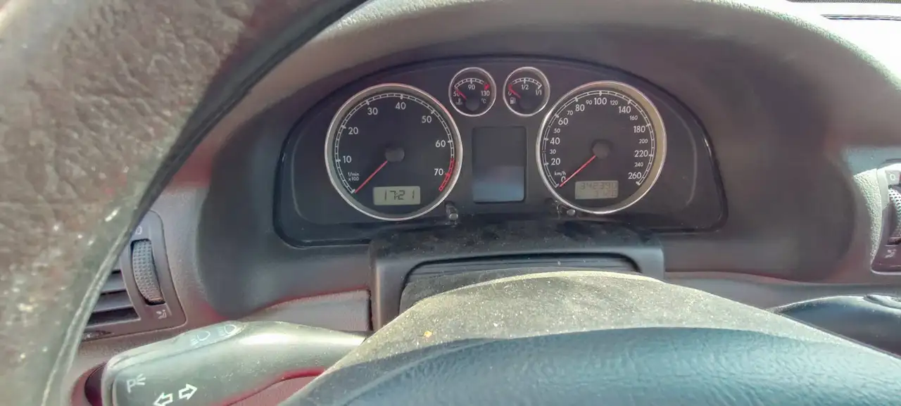 Volkswagen Passat 2.0, foto 5