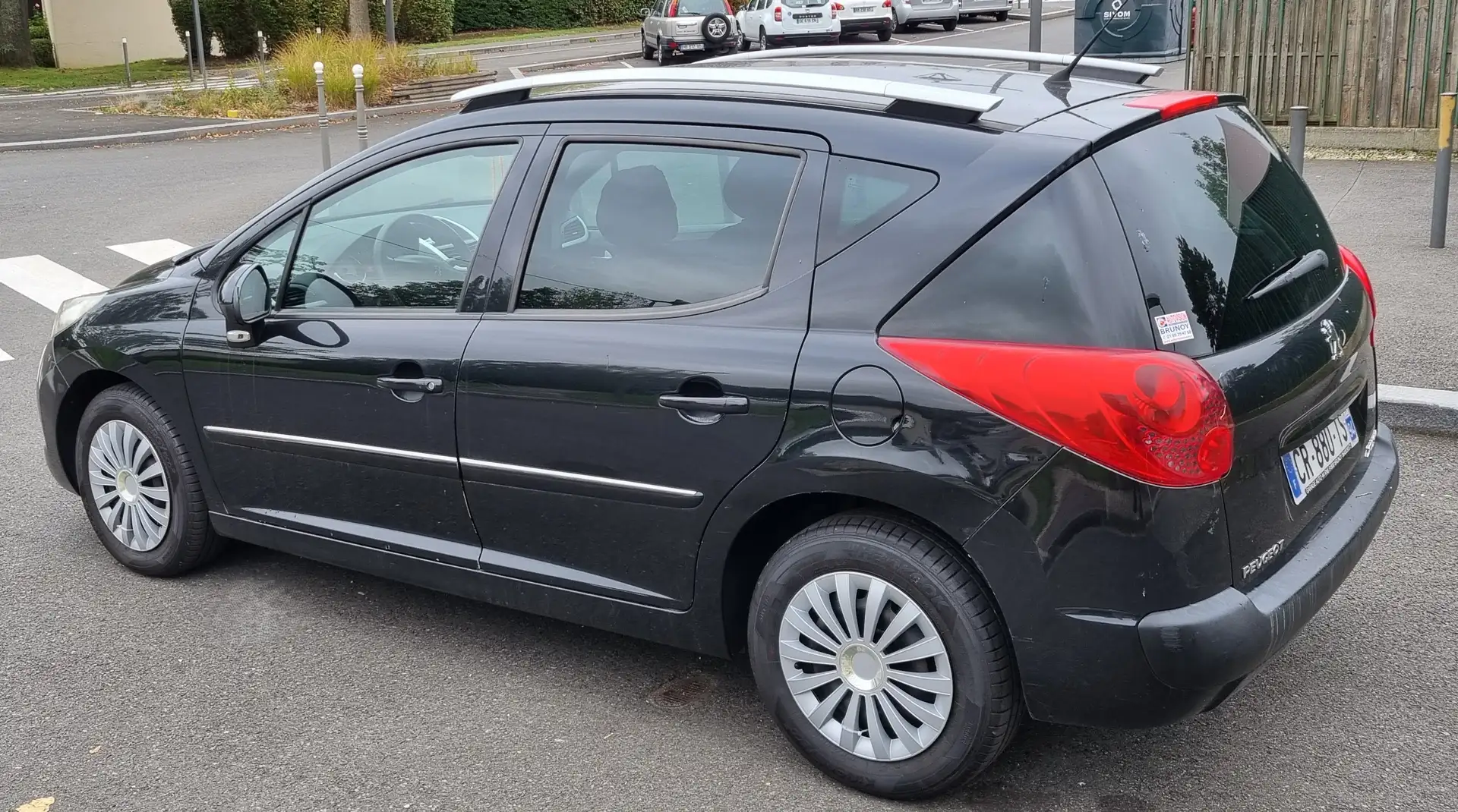 Peugeot 207 207 SW 1.6 HDi 92ch FAP BLUE LION Urban Move - 2