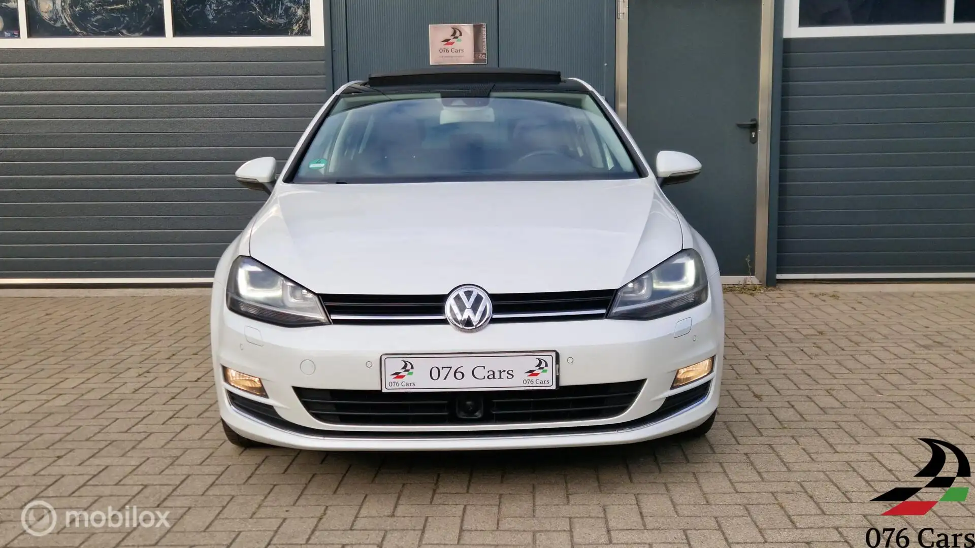 Volkswagen Golf 1.4 TSI ACT Highline /PANO/XENON/VOL OPTIES/ - 2