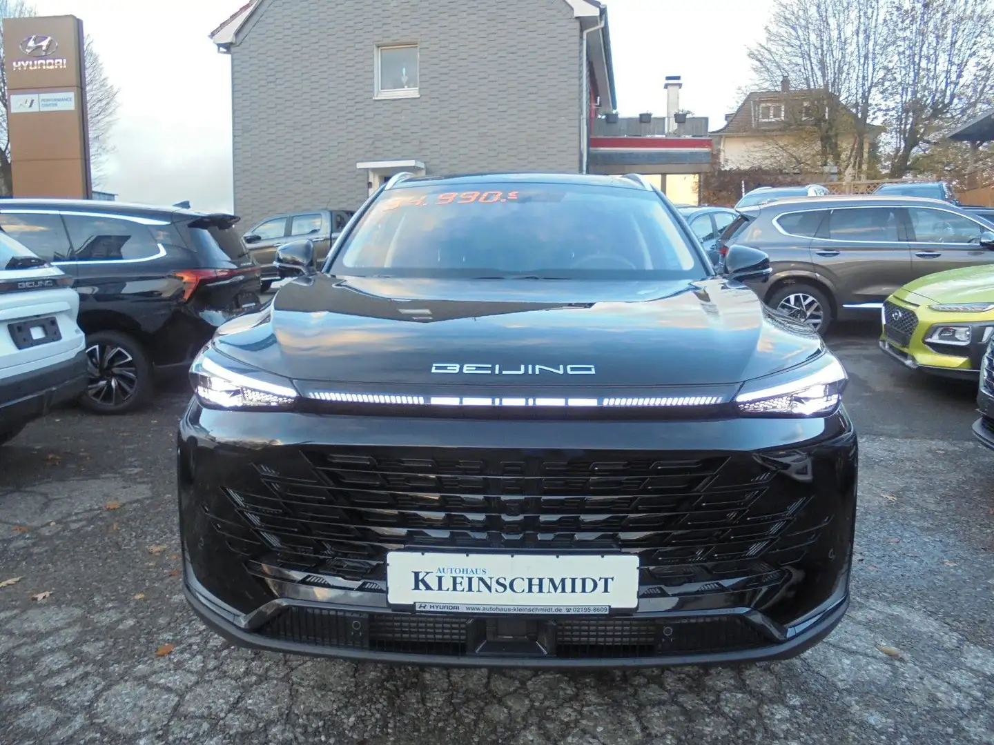 BAIC X75 1.5 T-GDI 360° auch in WEIß oder SILBER Schwarz - 2