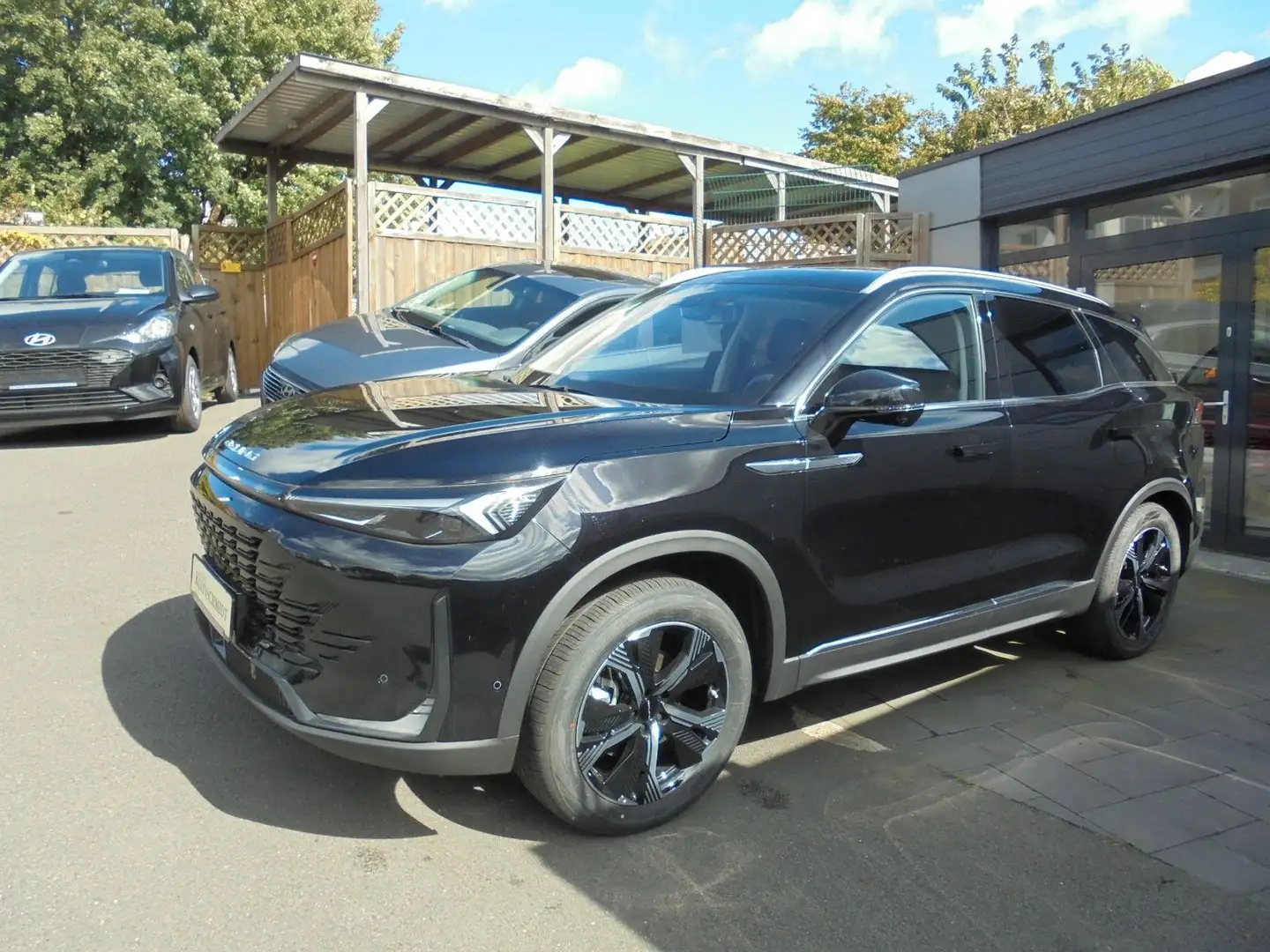 BAIC X75 1.5 T-GDI 360°  MASSAGE Voll Ausstattung Schwarz - 1