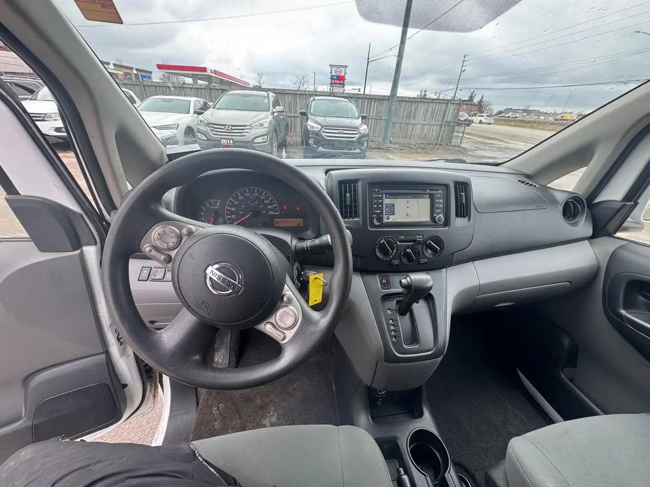 Nissan NV200 снимка Nissan NV200