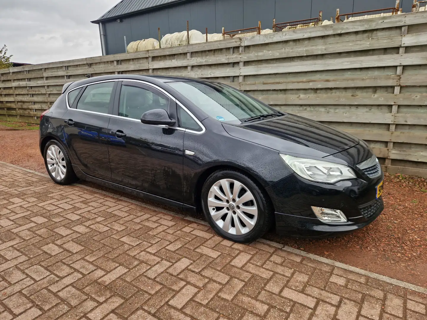 Opel Astra 1.4 Turbo Cosmo Navigatie Noir - 1