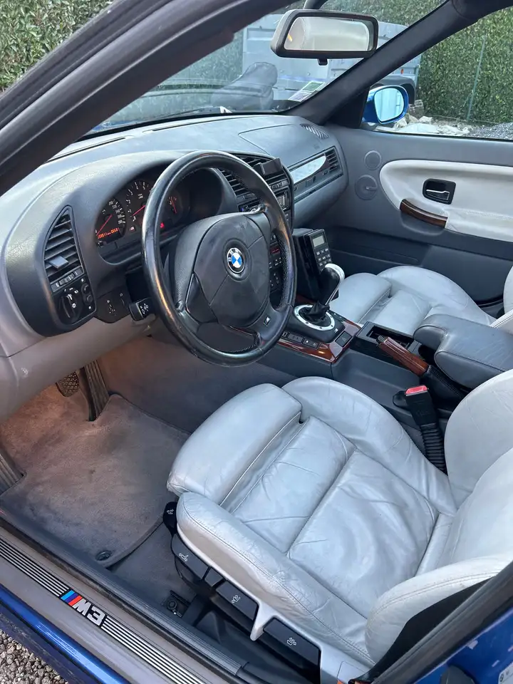 BMW M3 3.2, foto 4
