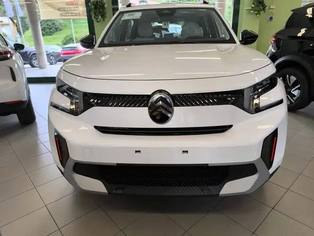 Citroen C3 Aircross view 3