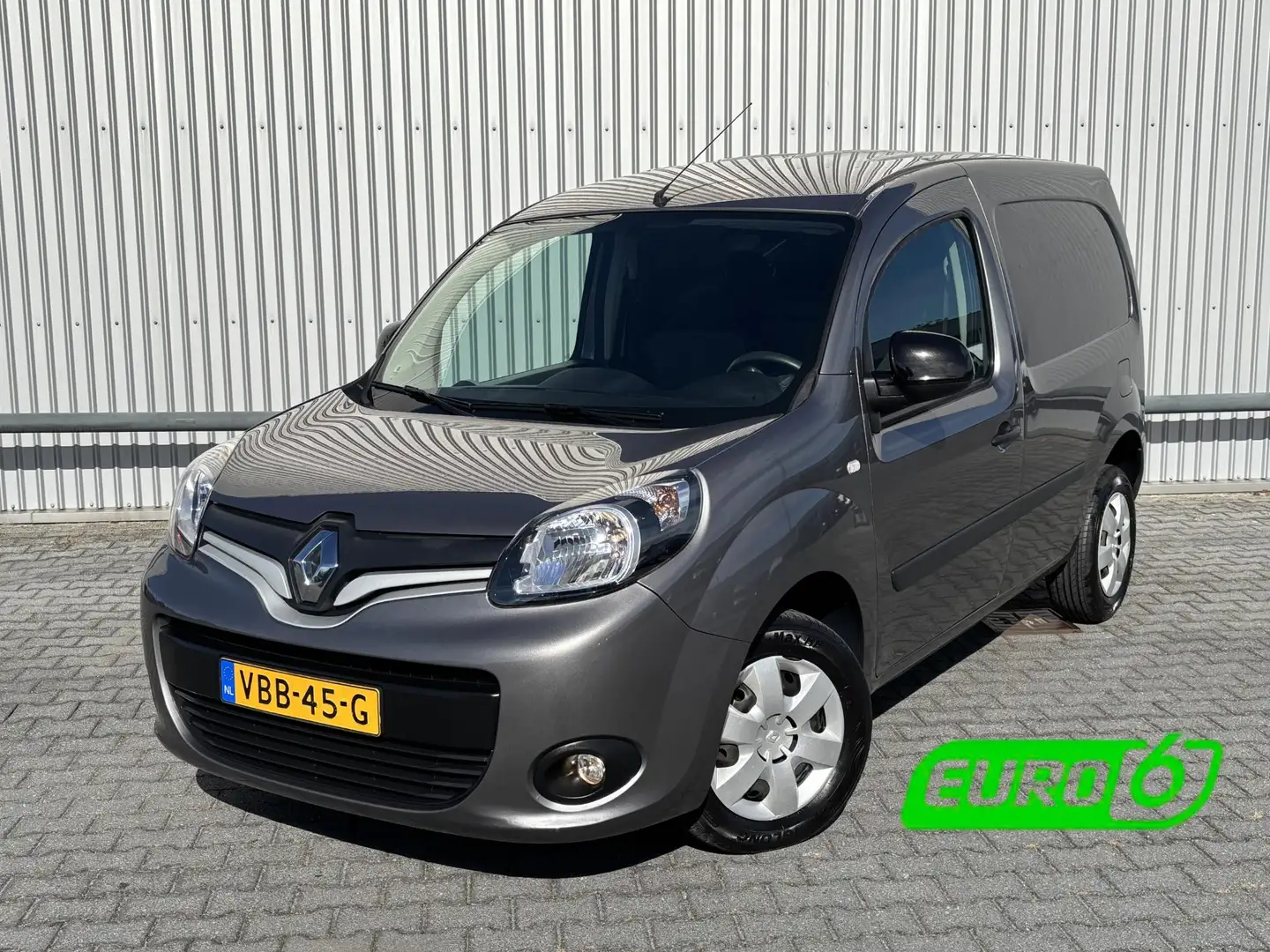 Renault Kangoo 1.5 dCi 90 Energy Luxe*A/C*CRUISE*HAAK*CAM* Grijs - 1