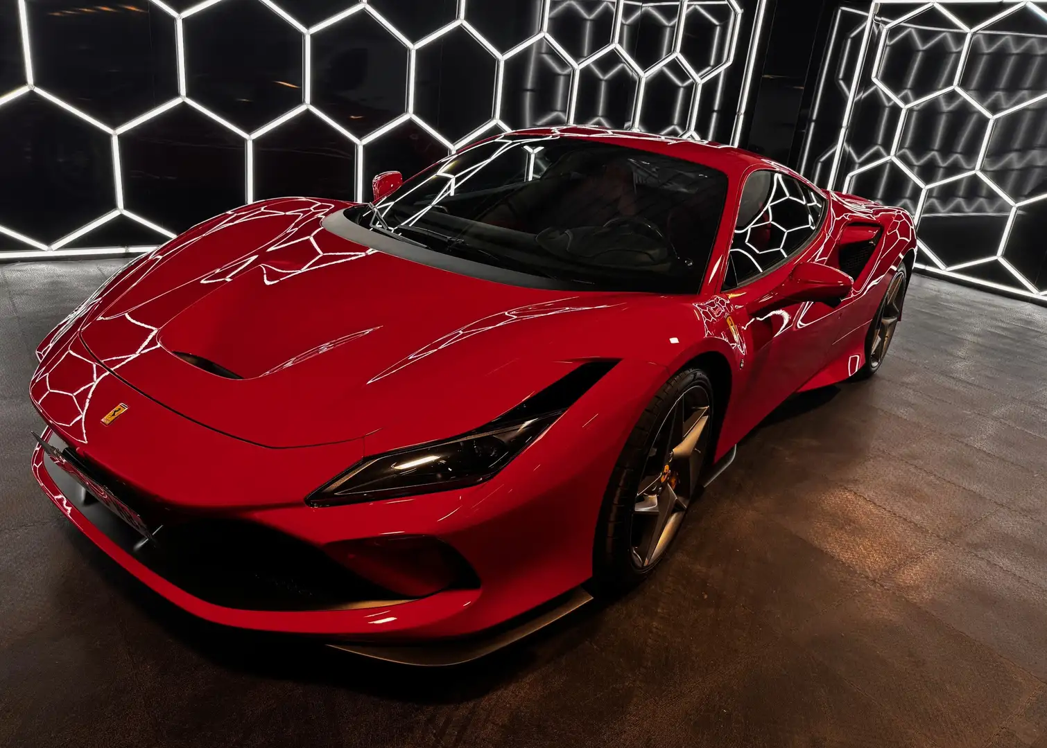 Ferrari F8 Tributo Rouge - 1