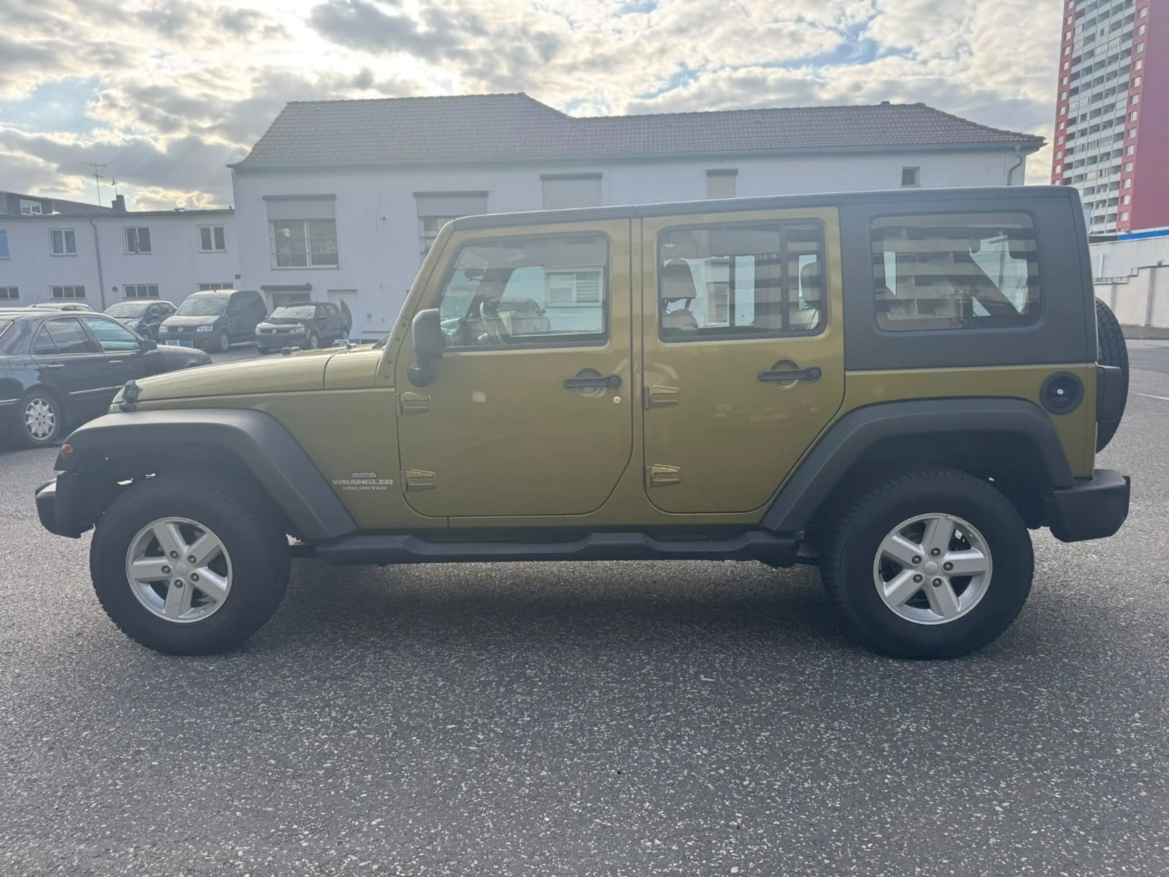 Jeep Wrangler Unlimited Sport Klima & Leder wenig KM* — photo 4