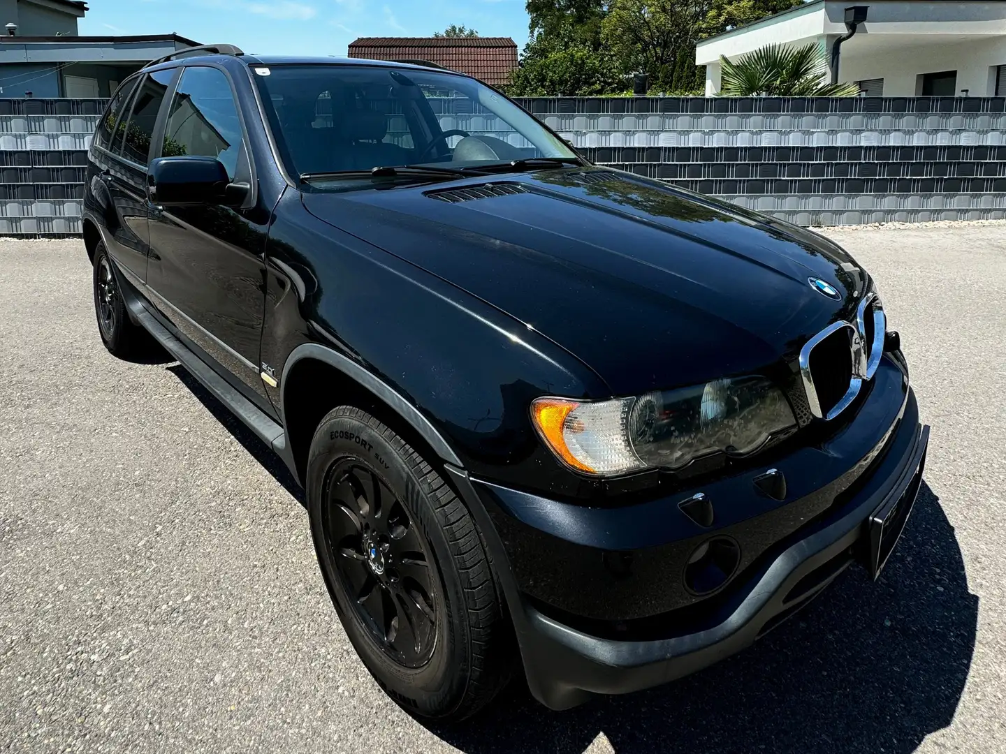BMW X5 X5 3,0i *0.6.6.0.2.7.5.1.9.9.6 Noir - 1