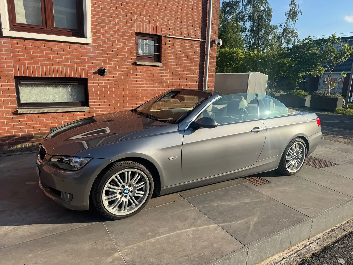 BMW 320 Gris - 1