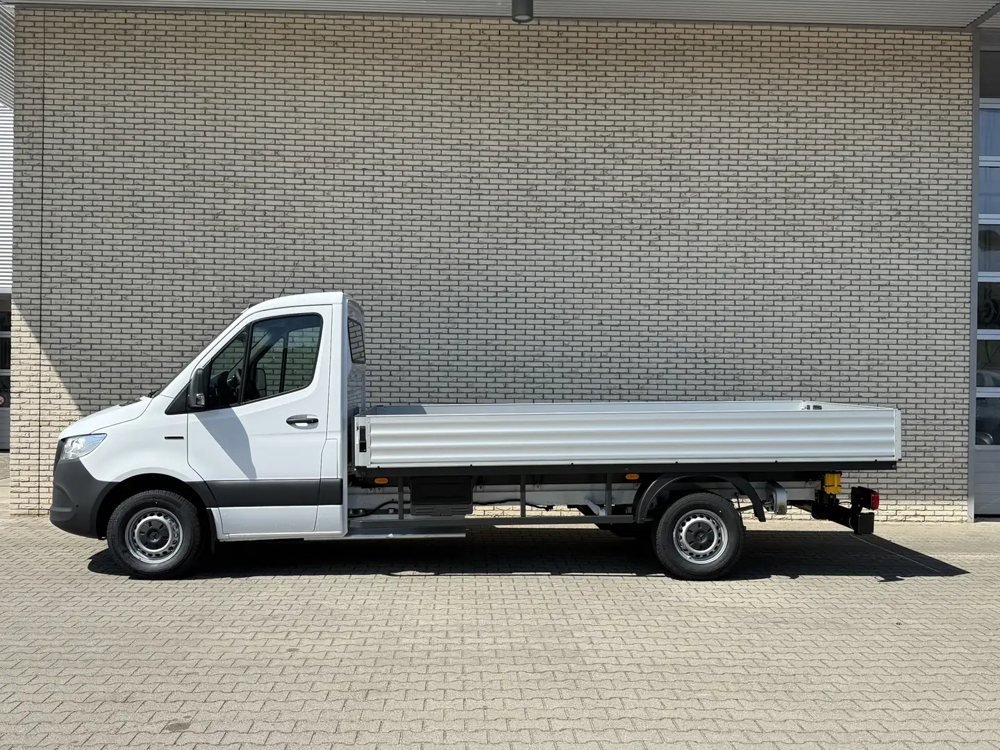 Mercedes-Benz 420 eSprinter Chassis L3 Pro 81kWh I 4250 GVW I Open L Blanc - 2