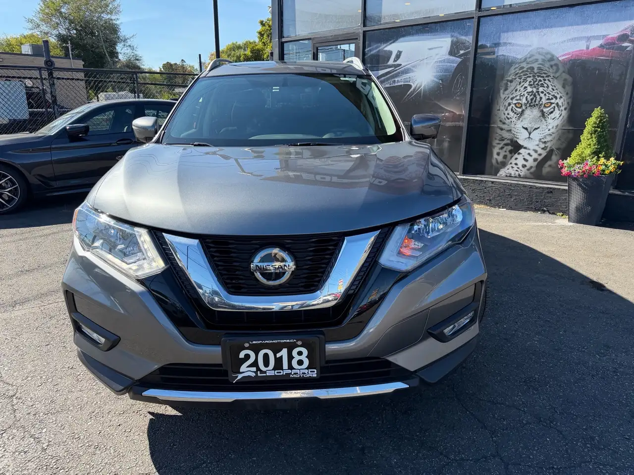 Nissan Rogue снимка Nissan Rogue