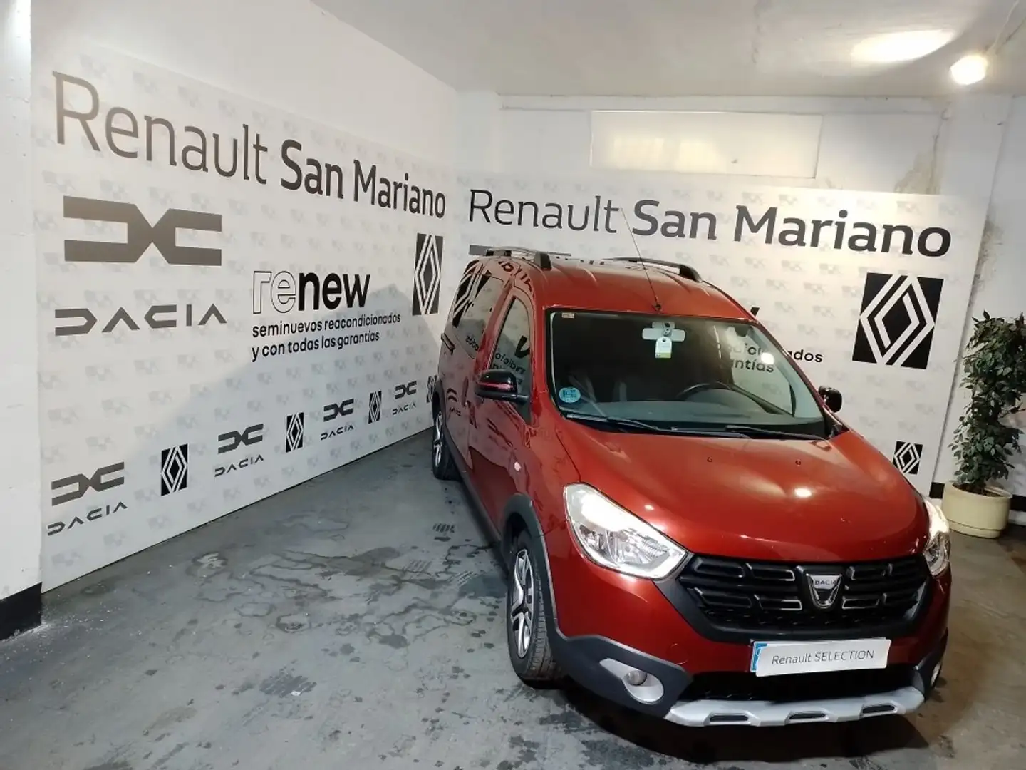 Dacia Dokker SL Xplore Rouge - 2