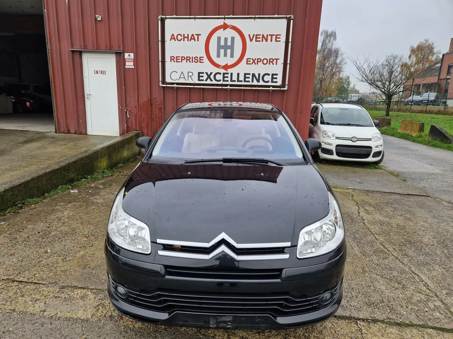 Citroen C4 C4 1.6 HDi VTS FAP BMP/EGMV Zwart - 1