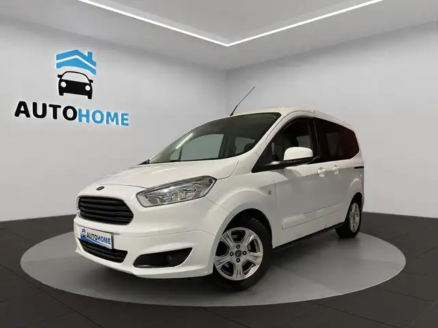 Ford Tourneo Courier 1.0 Ecoboost Trend